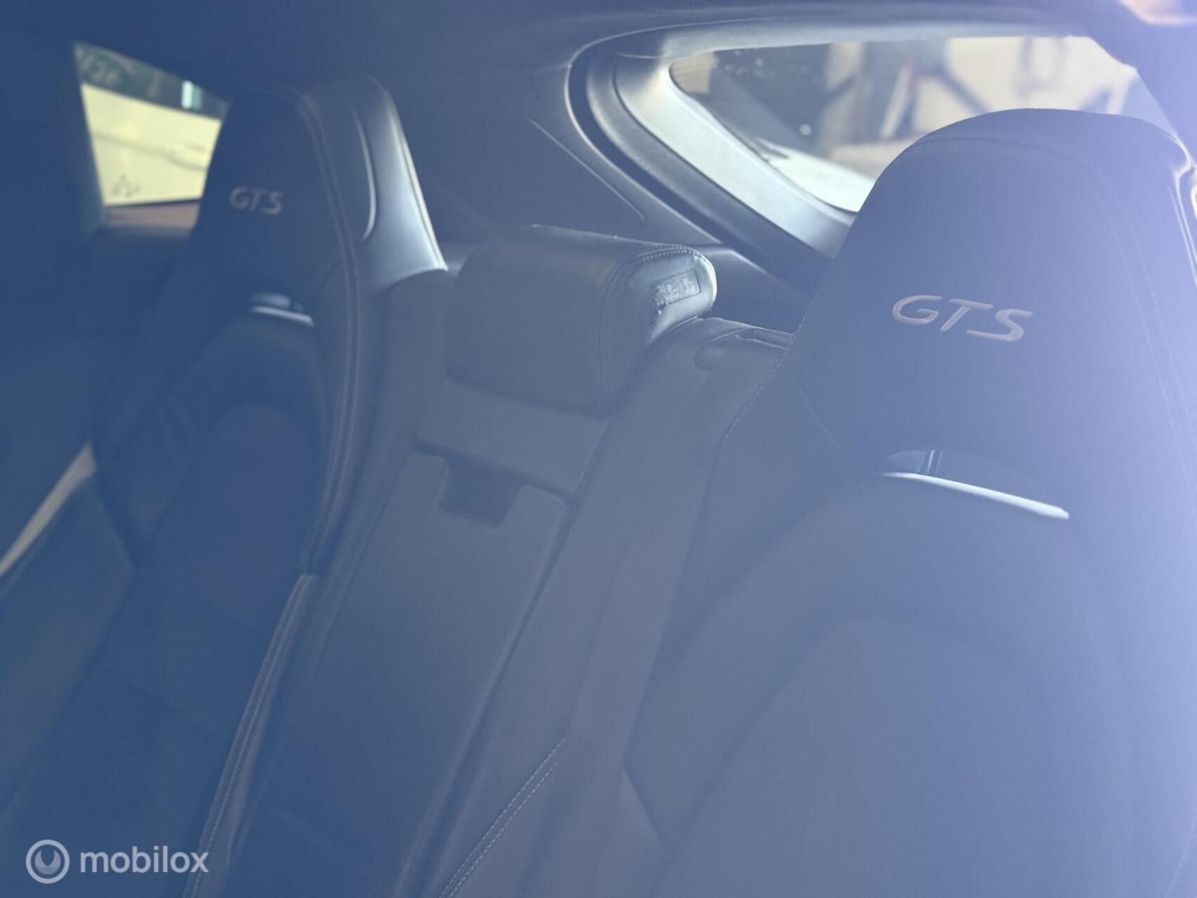 Foto van Porsche Panamera GTS