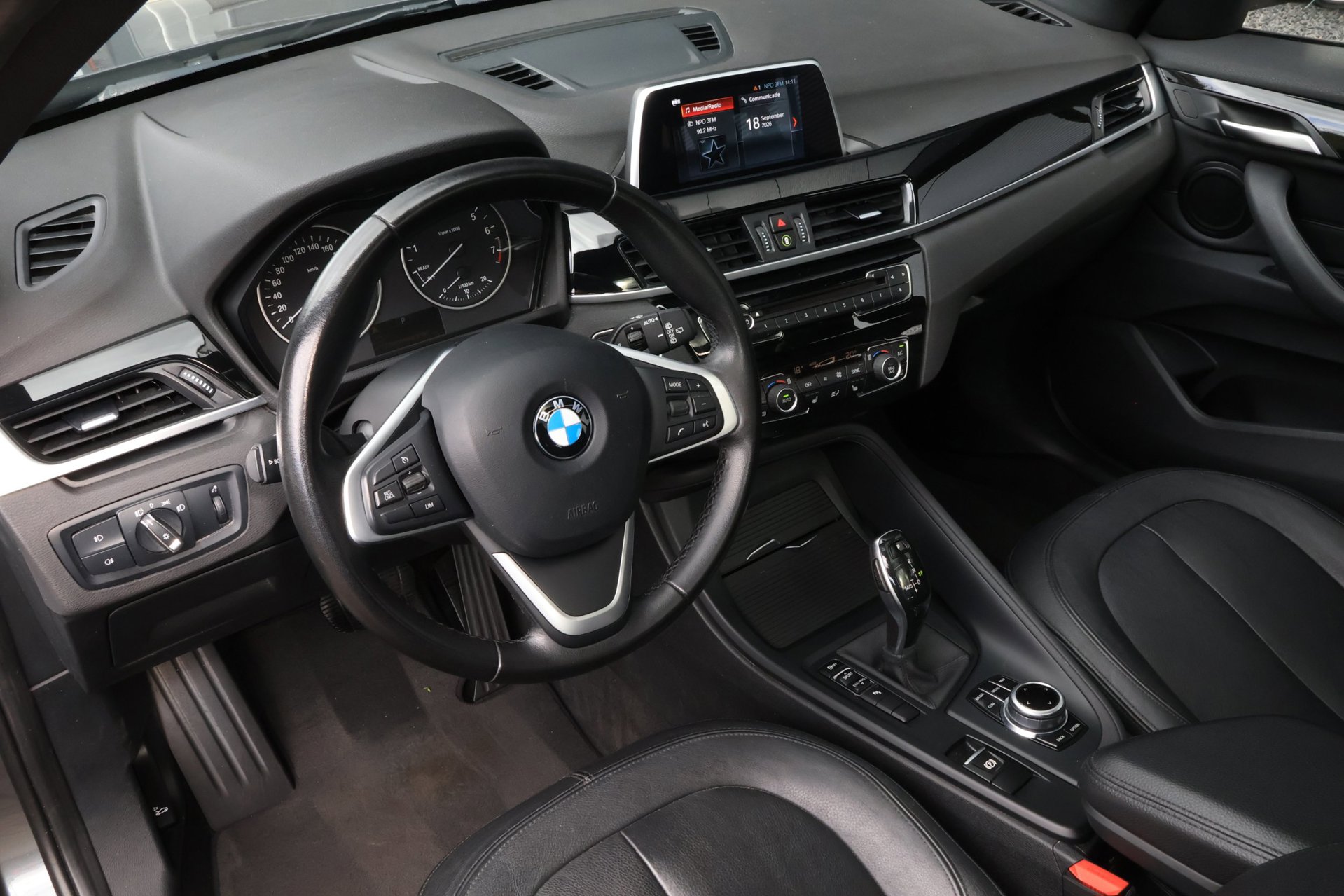 Foto van BMW X1 Sdrive18i