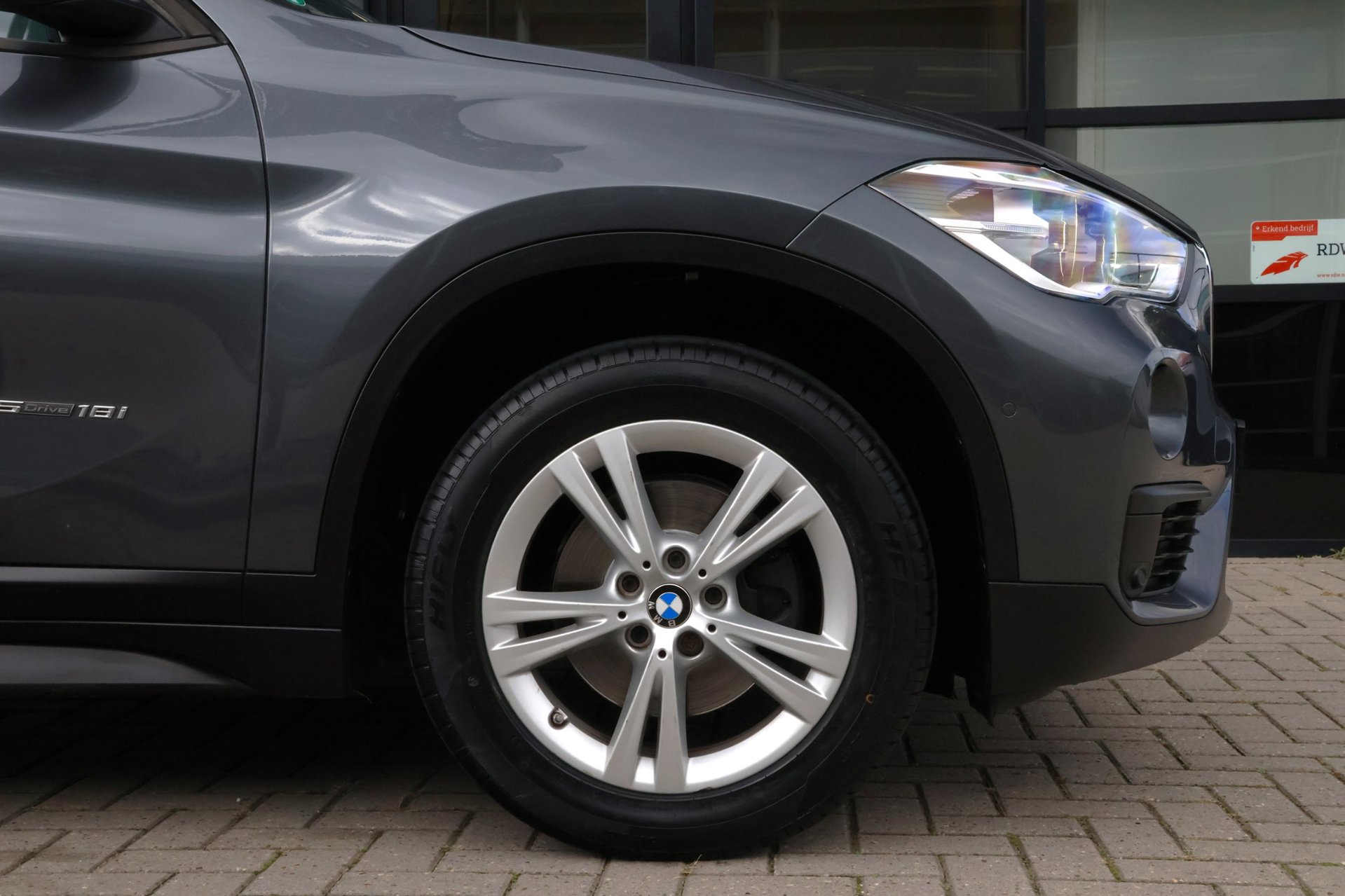 Foto van BMW X1 Sdrive18i