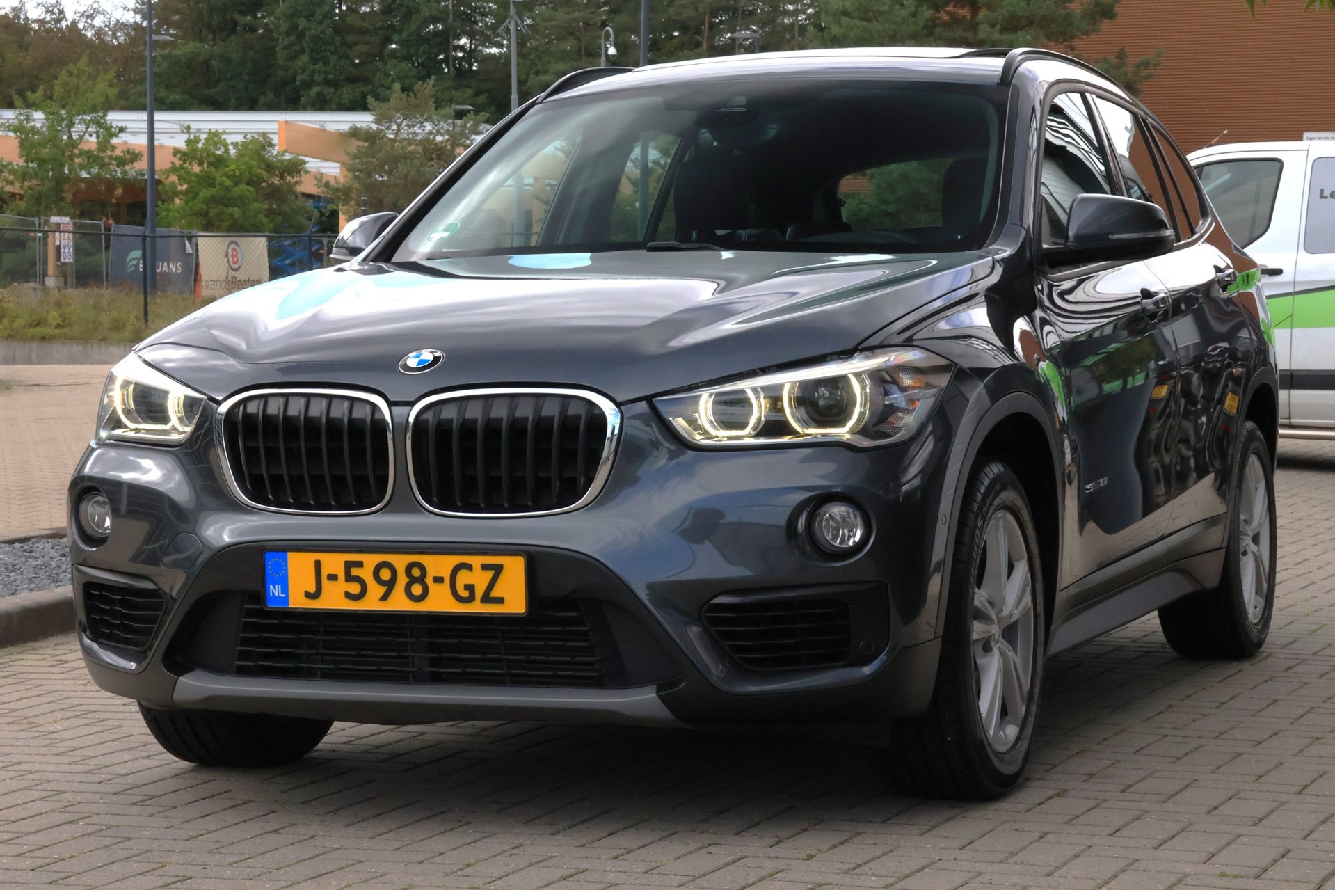 Foto van BMW X1 Sdrive18i