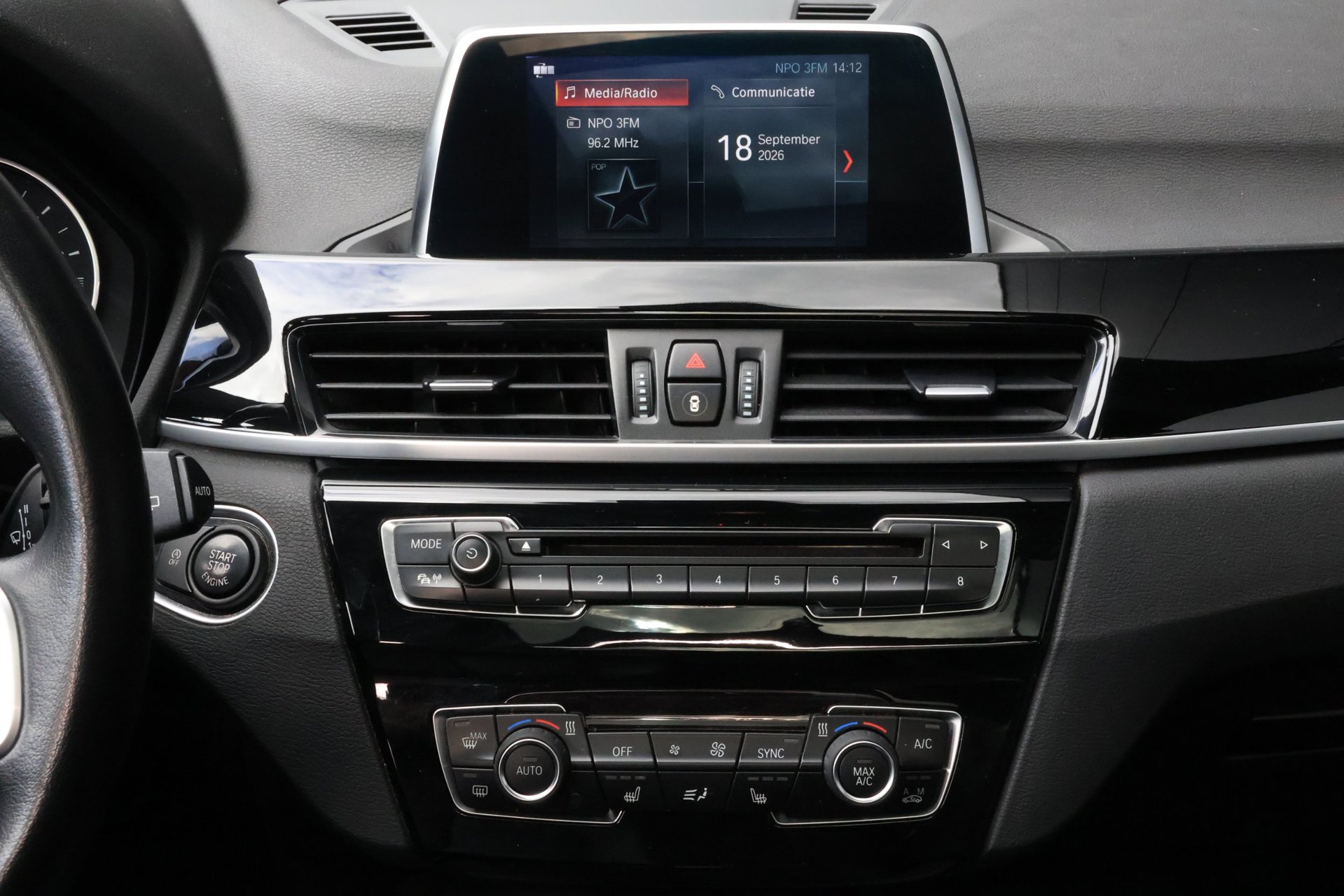 Foto van BMW X1 Sdrive18i