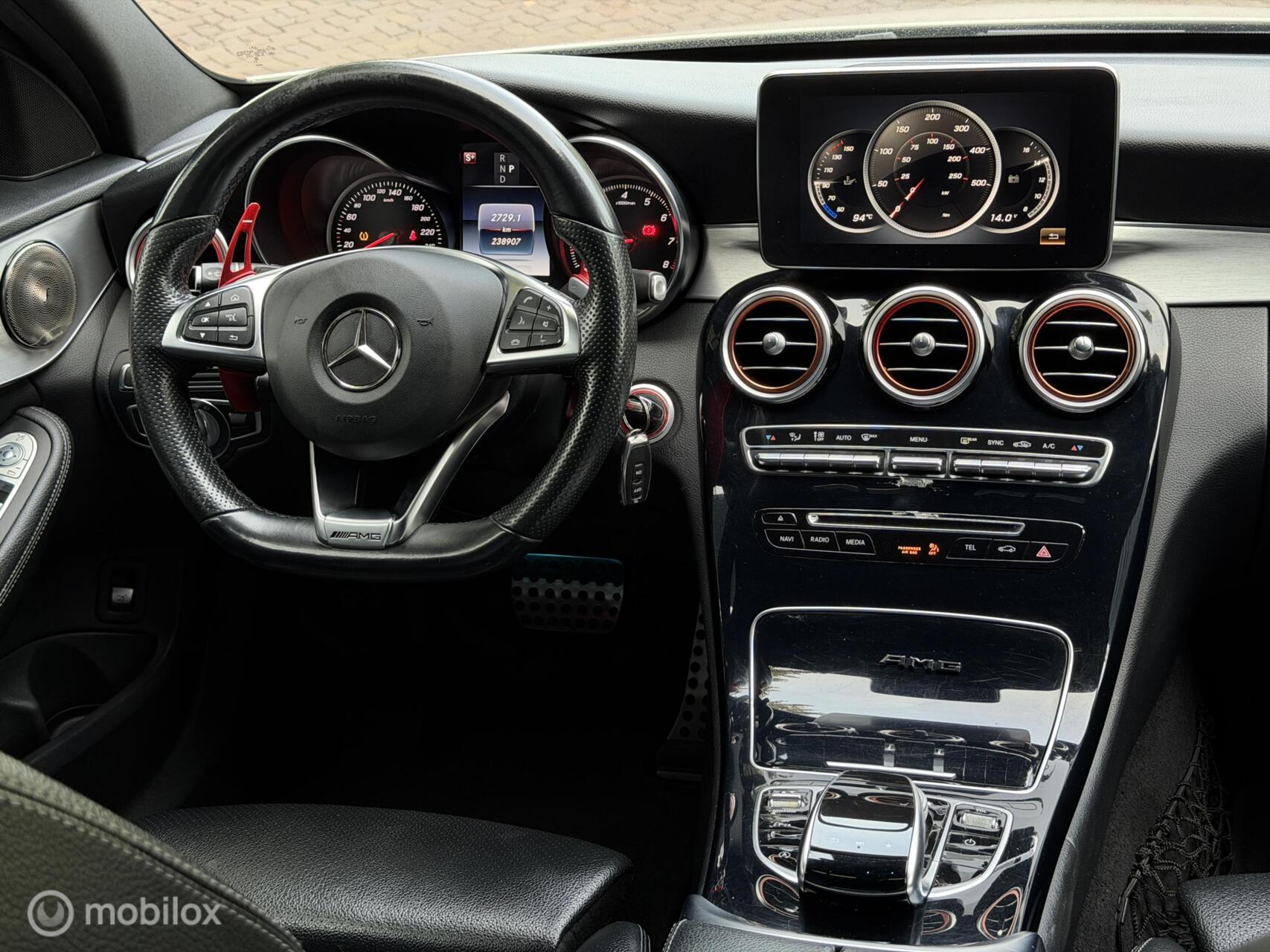 Foto van Mercedes-Benz C 400 4Matic