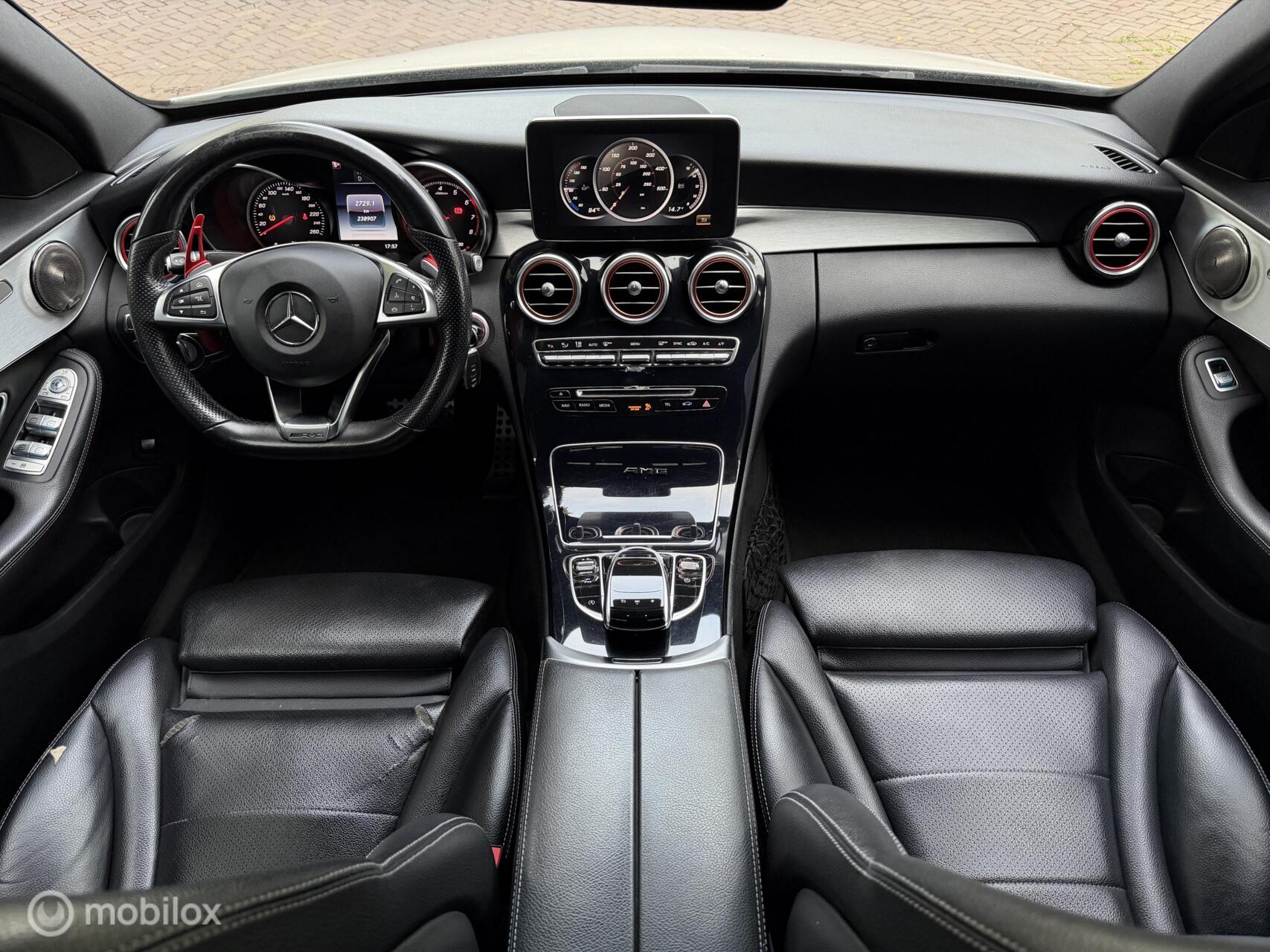 Foto van Mercedes-Benz C 400 4Matic