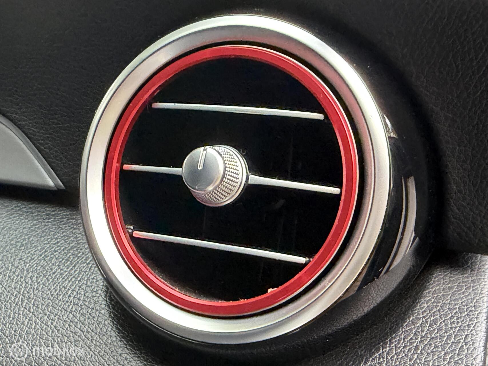 Foto van Mercedes-Benz C 400 4Matic
