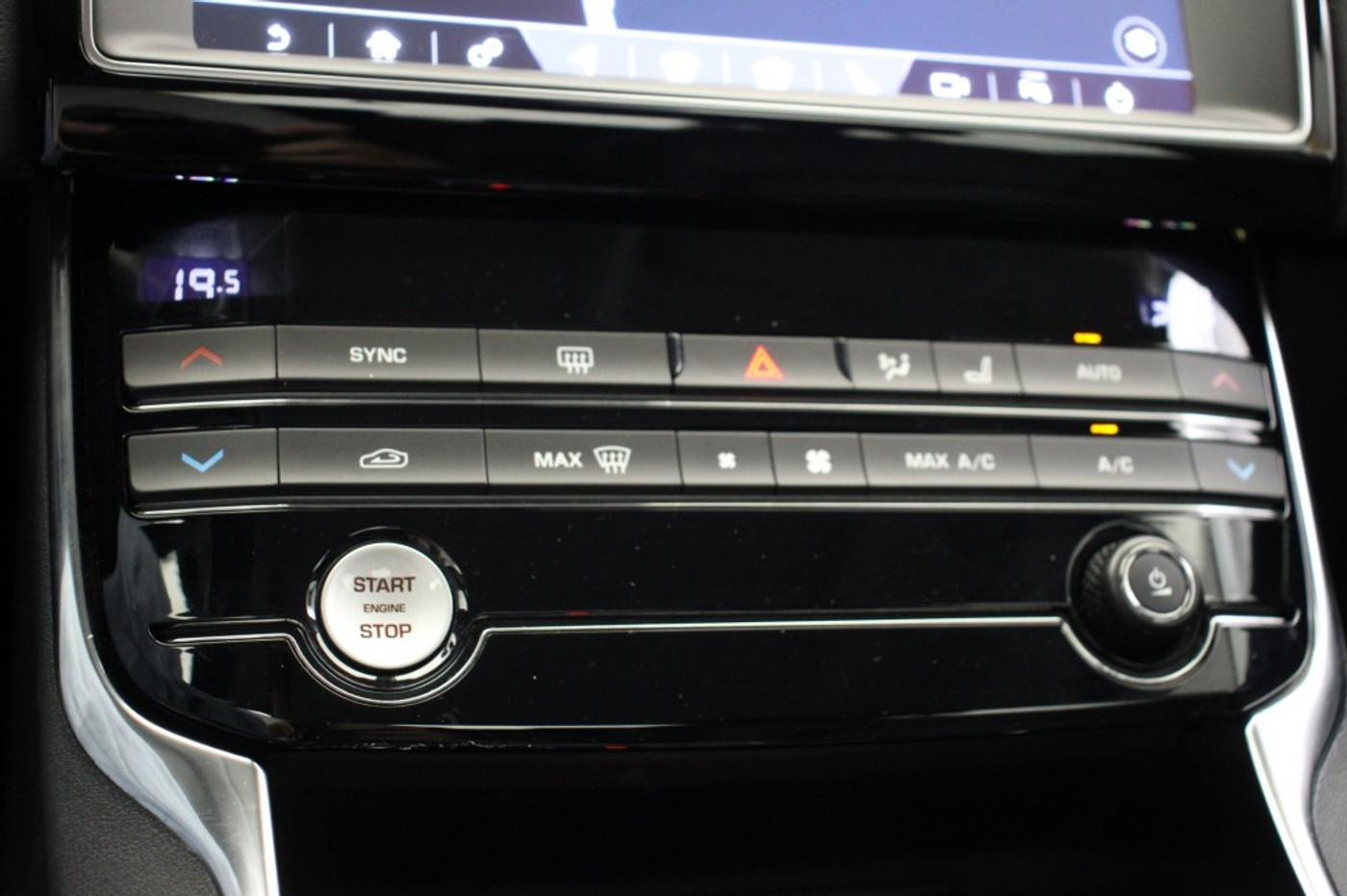 Foto van Jaguar Jaguar Xe