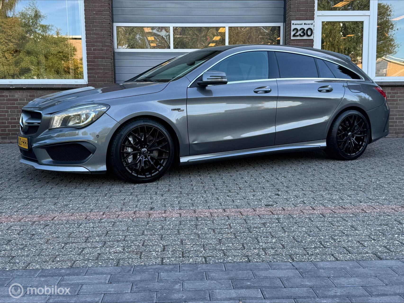 Mercedes-Benz Cla 45 AMG 4Matic AMG 45 4MATIC 2015 - voorkant