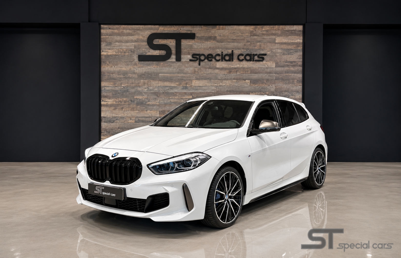 BMW M135i xDrive M135i xDrive 2020 - voorkant