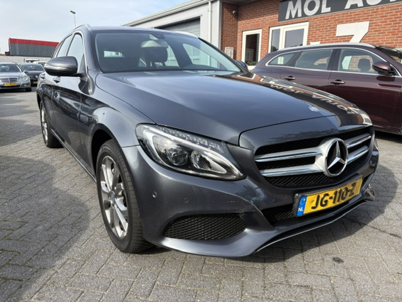Foto van Mercedes-Benz C 300 H
