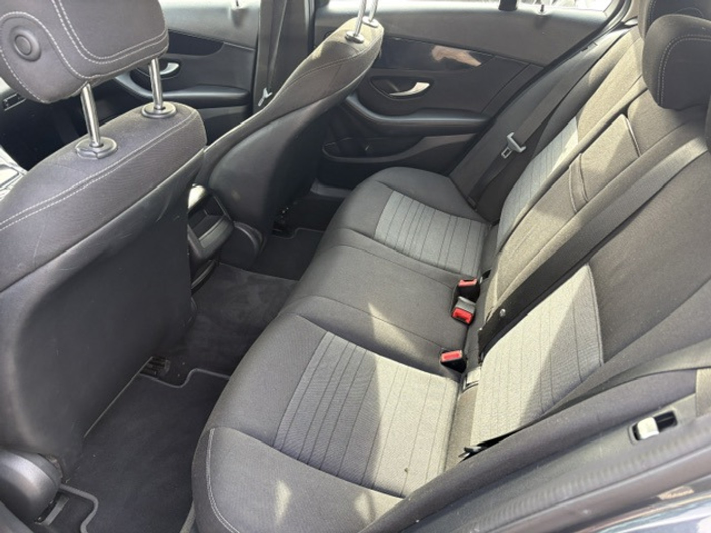 Foto van Mercedes-Benz C 300 H