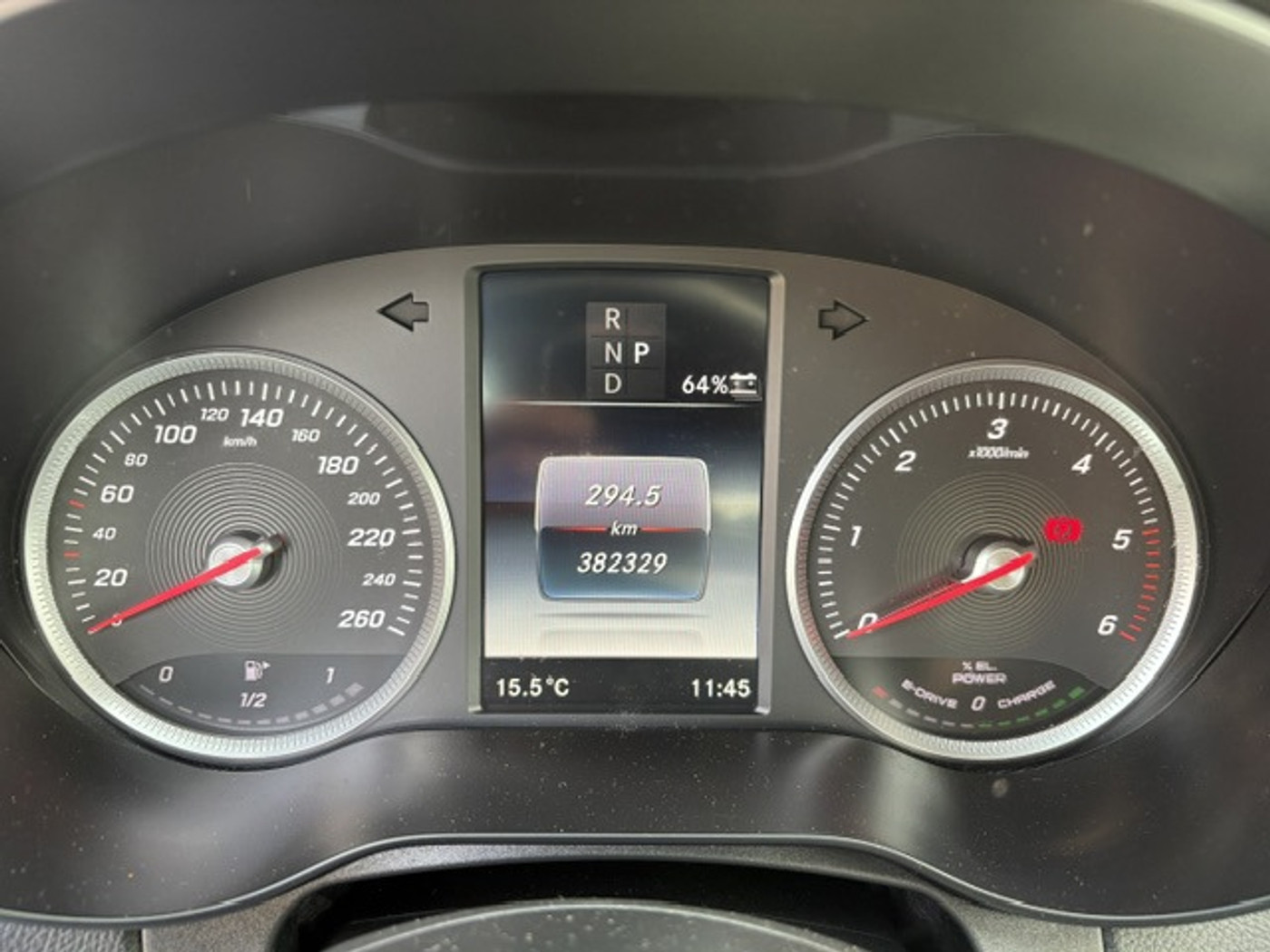 Foto van Mercedes-Benz C 300 H