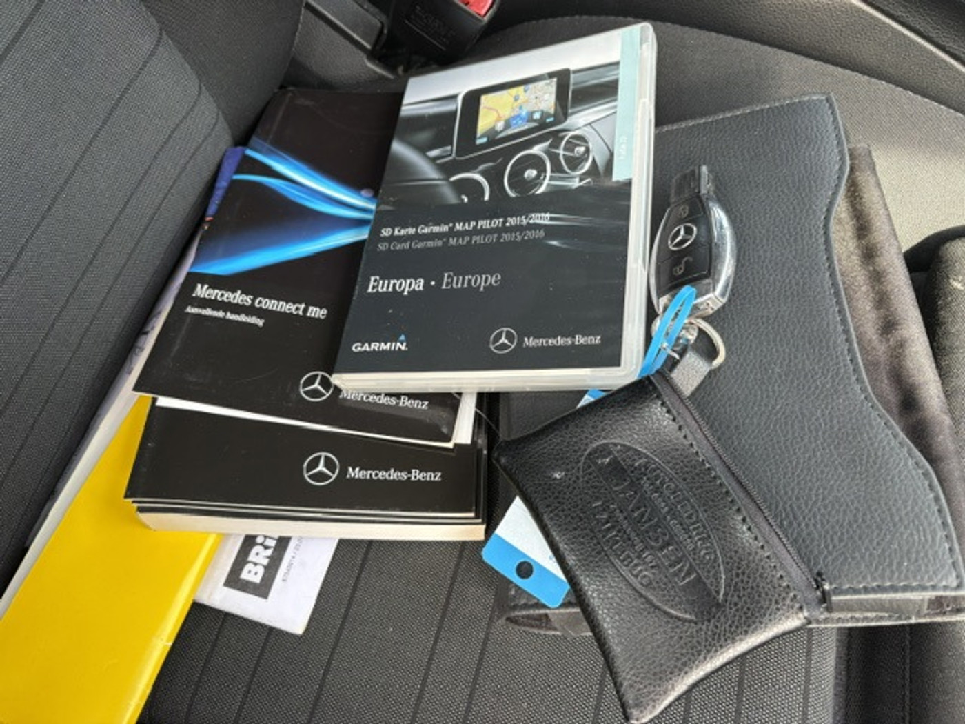 Foto van Mercedes-Benz C 300 H