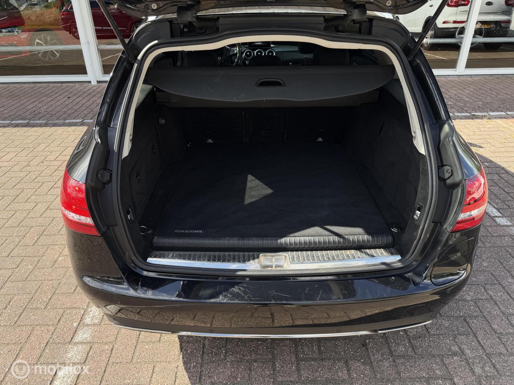 Foto van Mercedes-Benz C 350 E