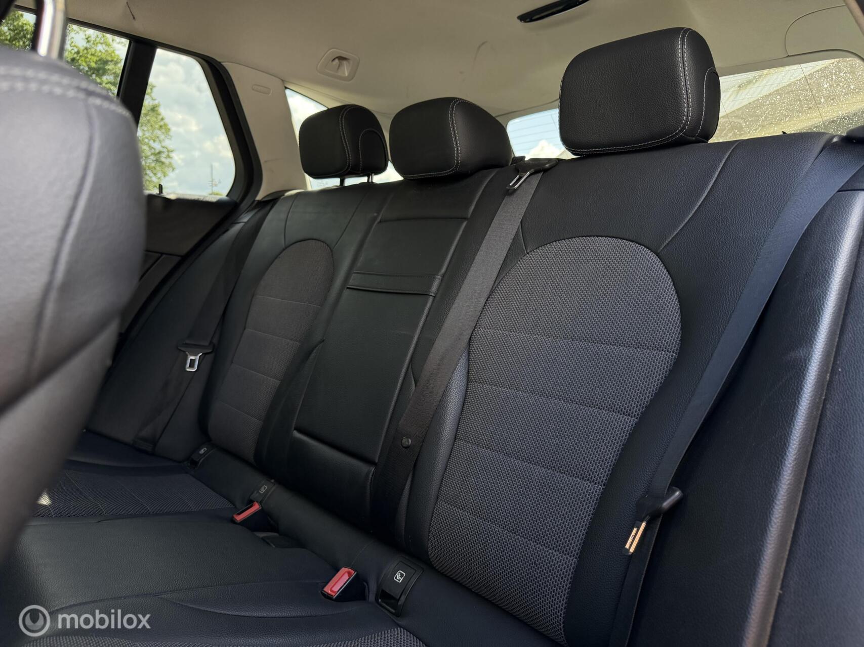 Foto van Mercedes-Benz C 350 E