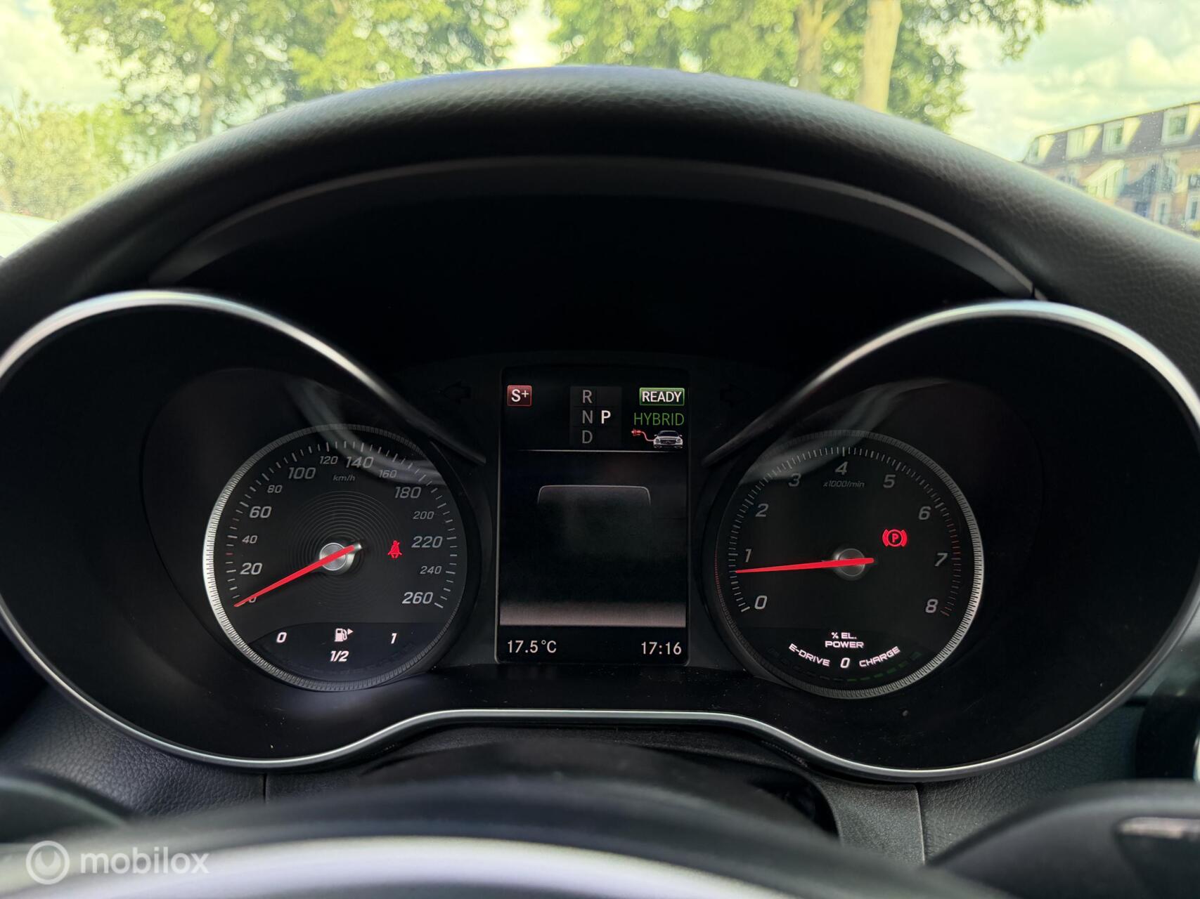Foto van Mercedes-Benz C 350 E