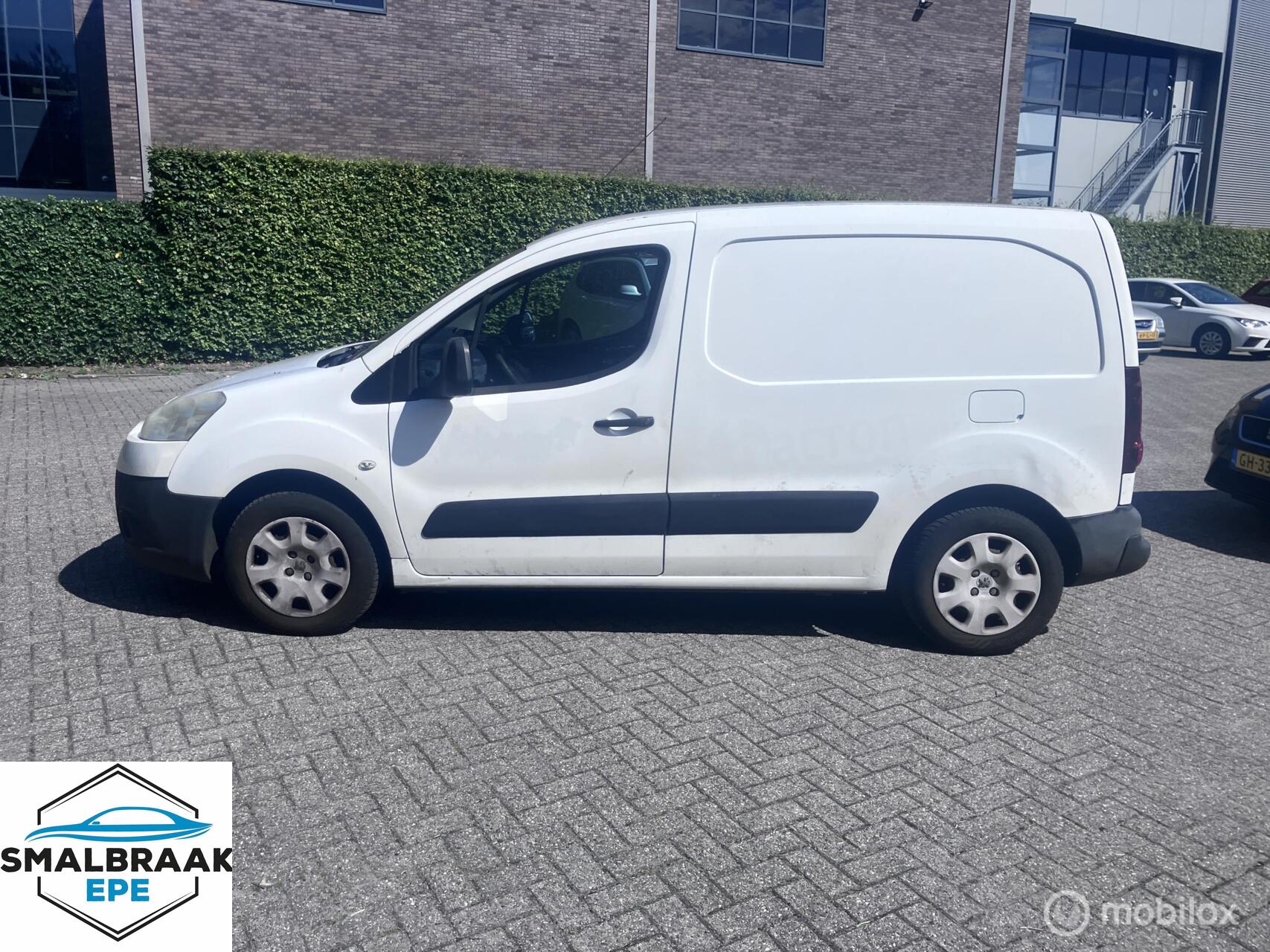 Foto van Peugeot Partner
