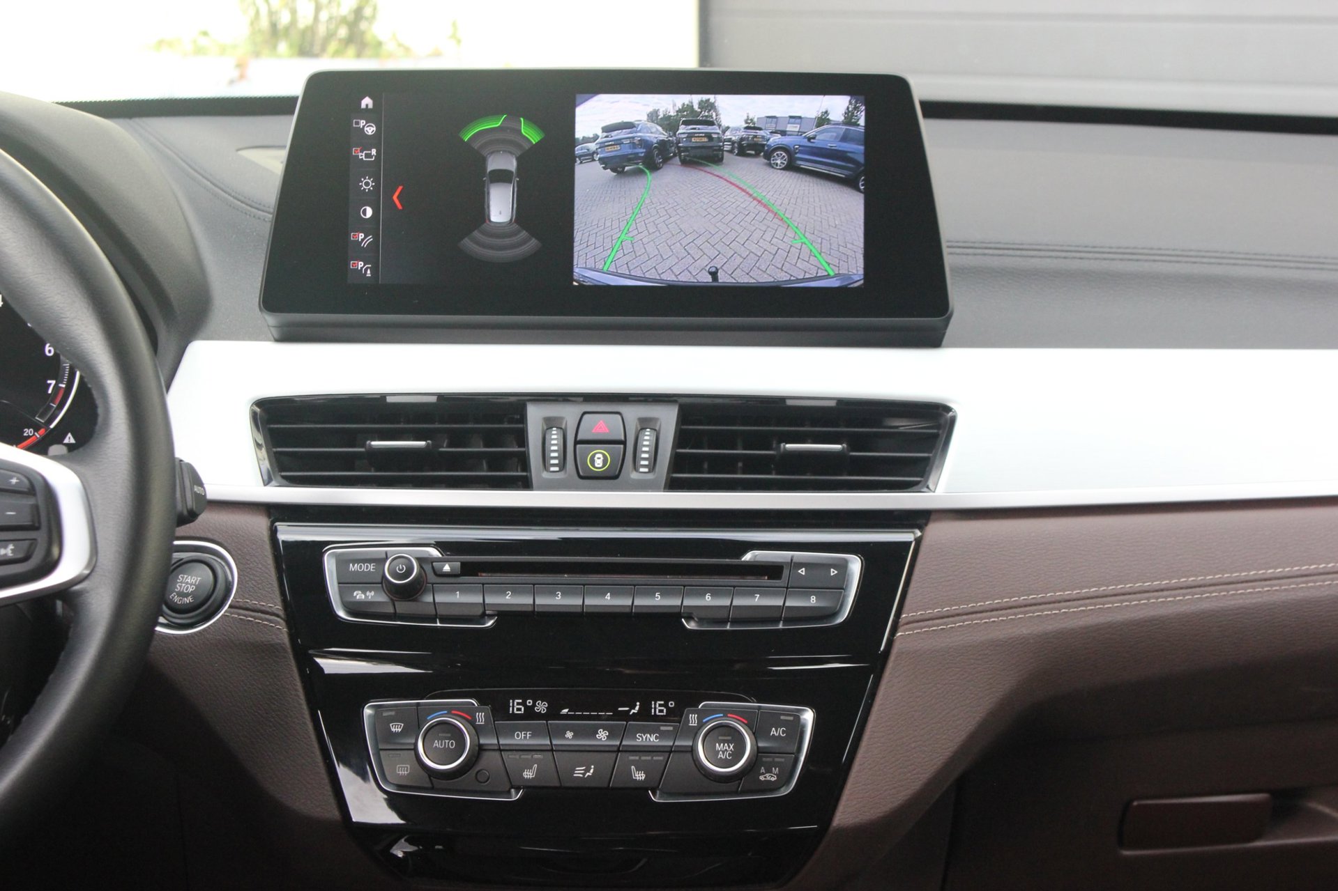 Foto van BMW X1 Sdrive20i