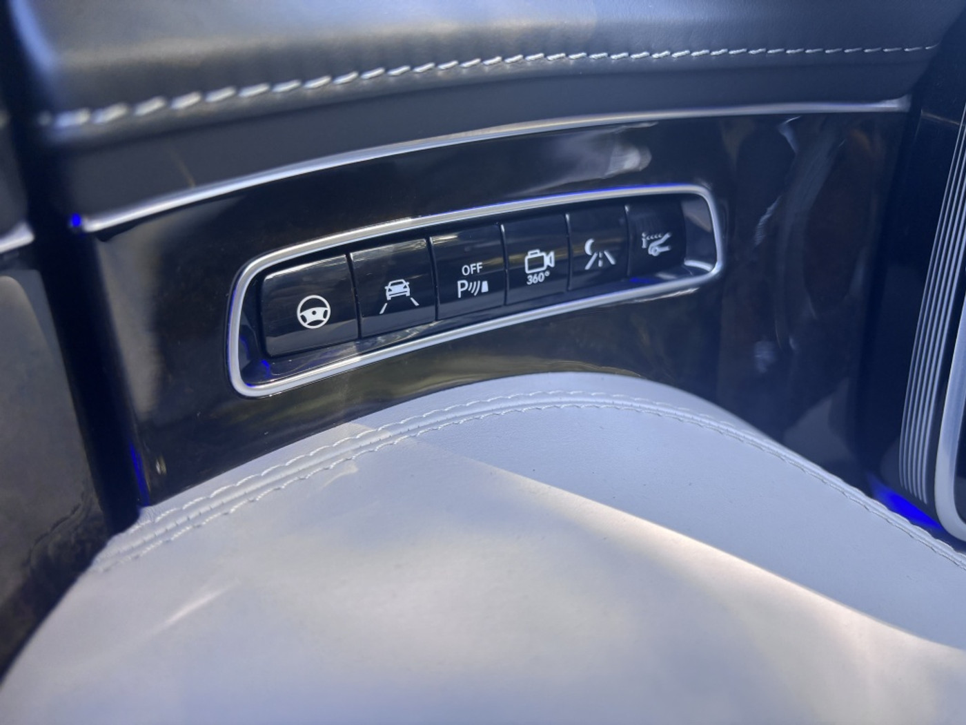 Foto van Mercedes-Benz S 500 4Matic