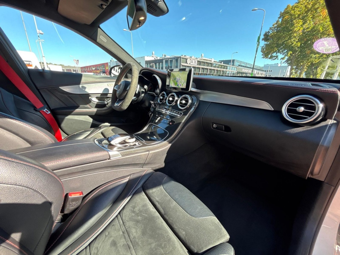 Foto van Mercedes-Benz AMG C 43
