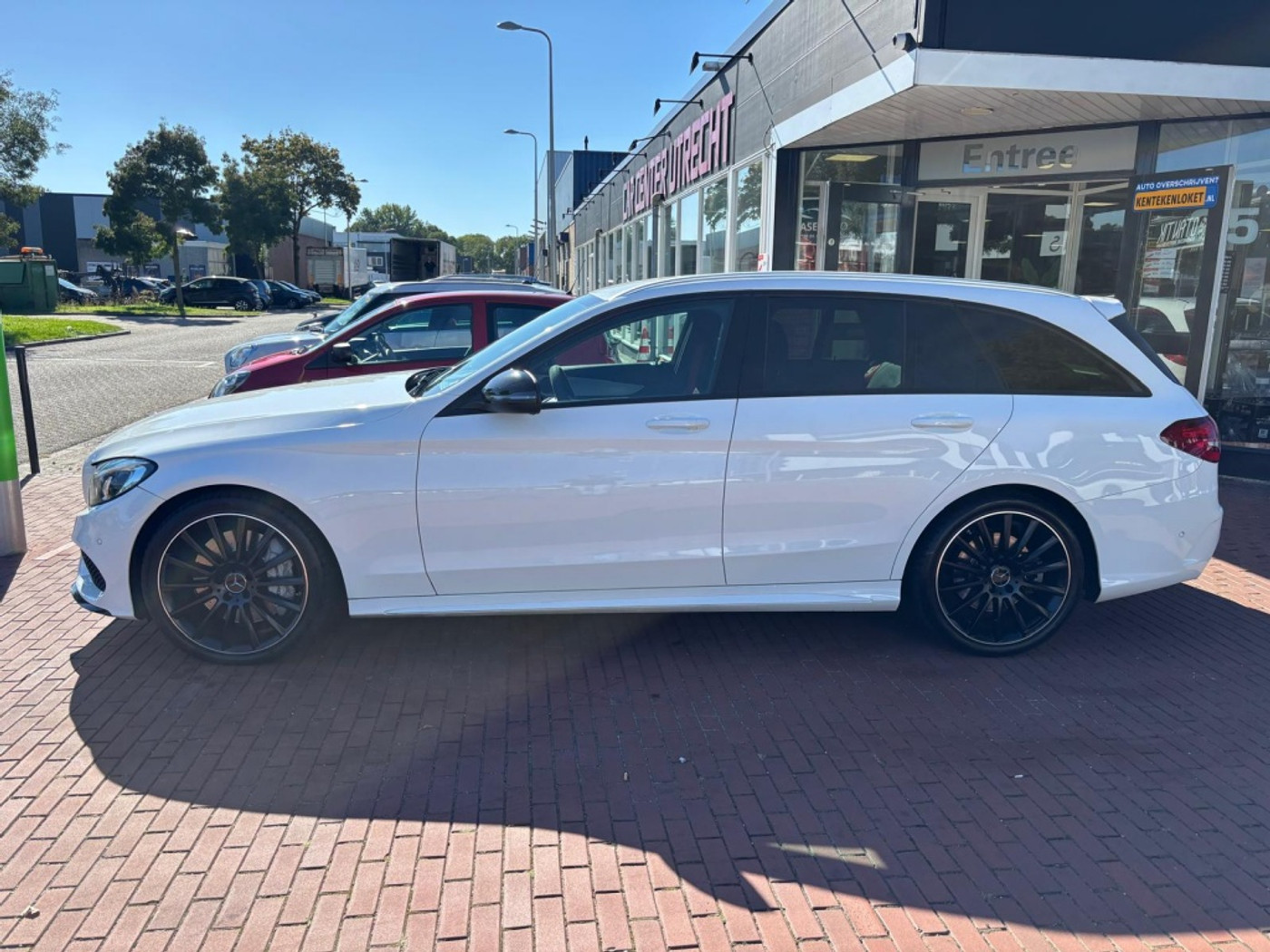 Foto van Mercedes-Benz AMG C 43