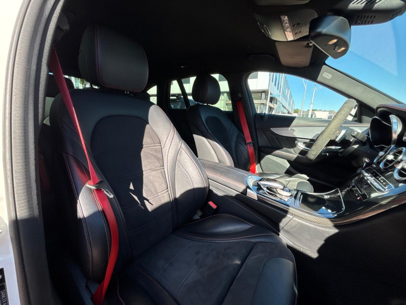 Foto van Mercedes-Benz AMG C 43