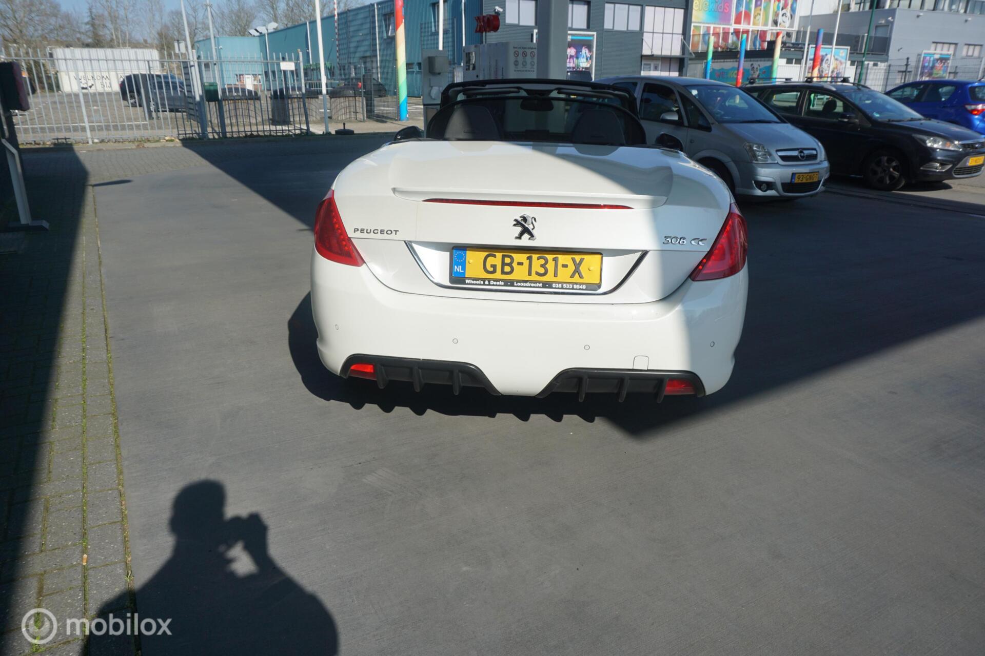 Foto van Peugeot 308 CC