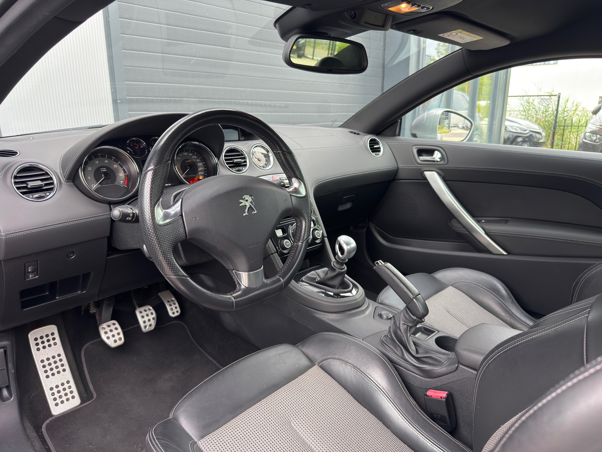 Foto van Peugeot RCZ