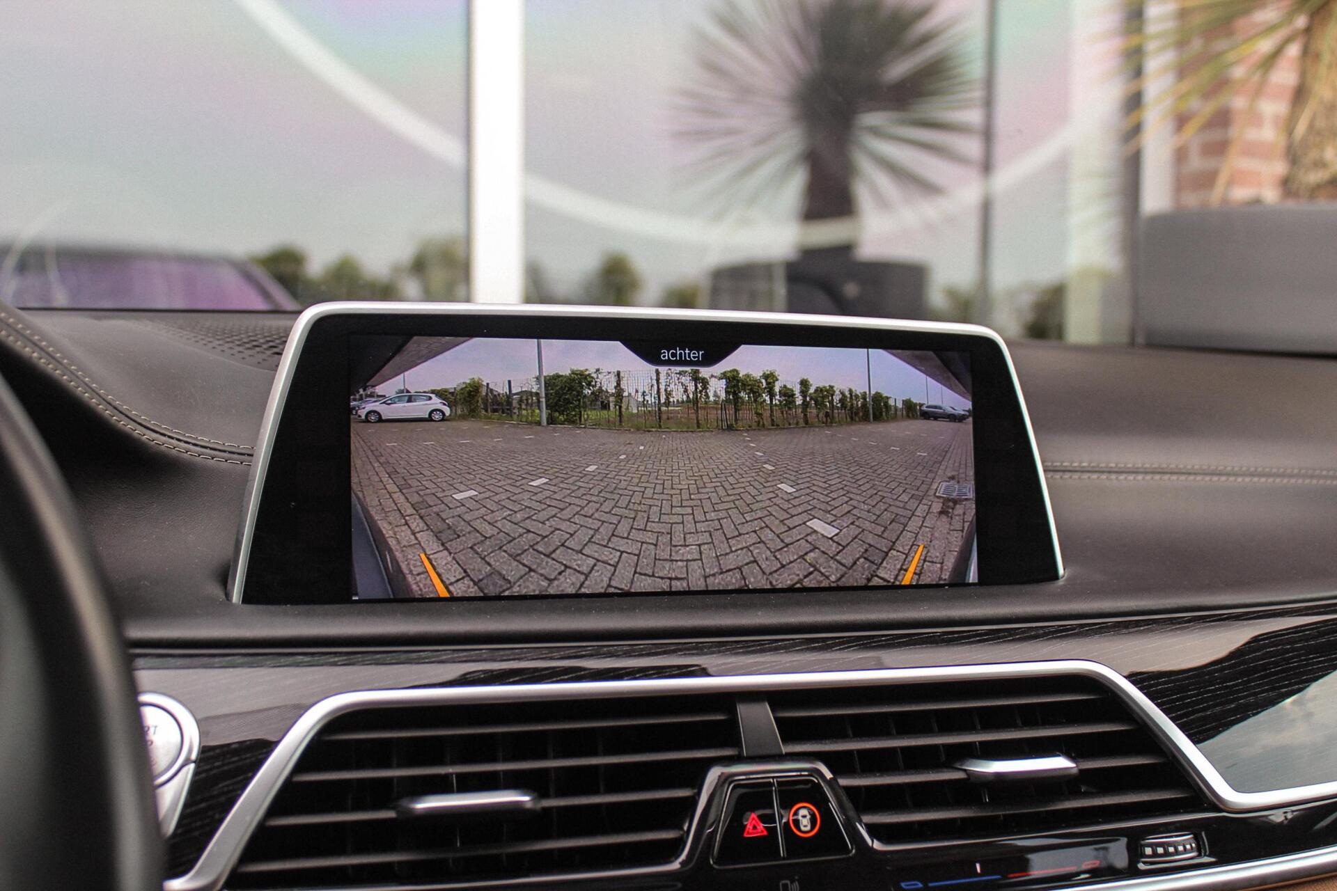 Foto van BMW 750i xDrive