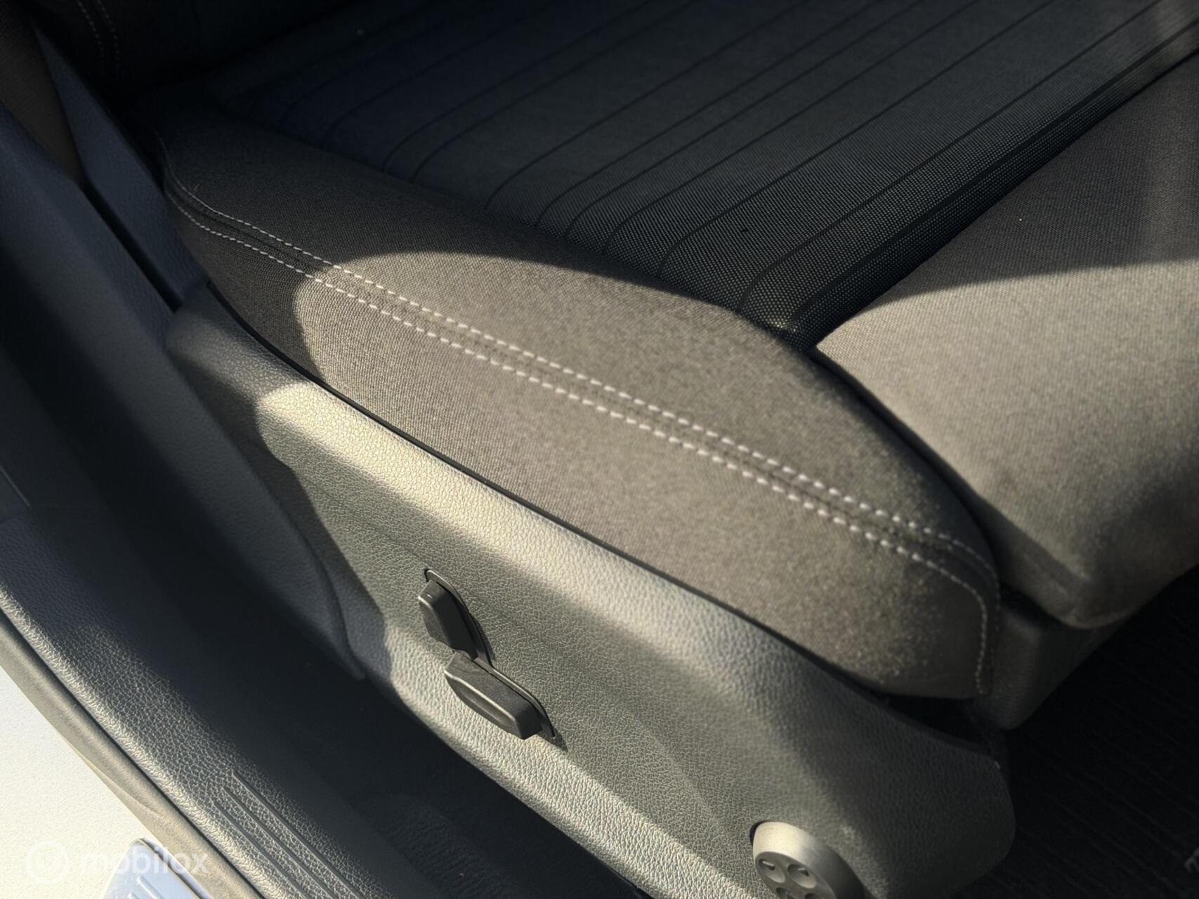 Foto van Mercedes-Benz C 350 E