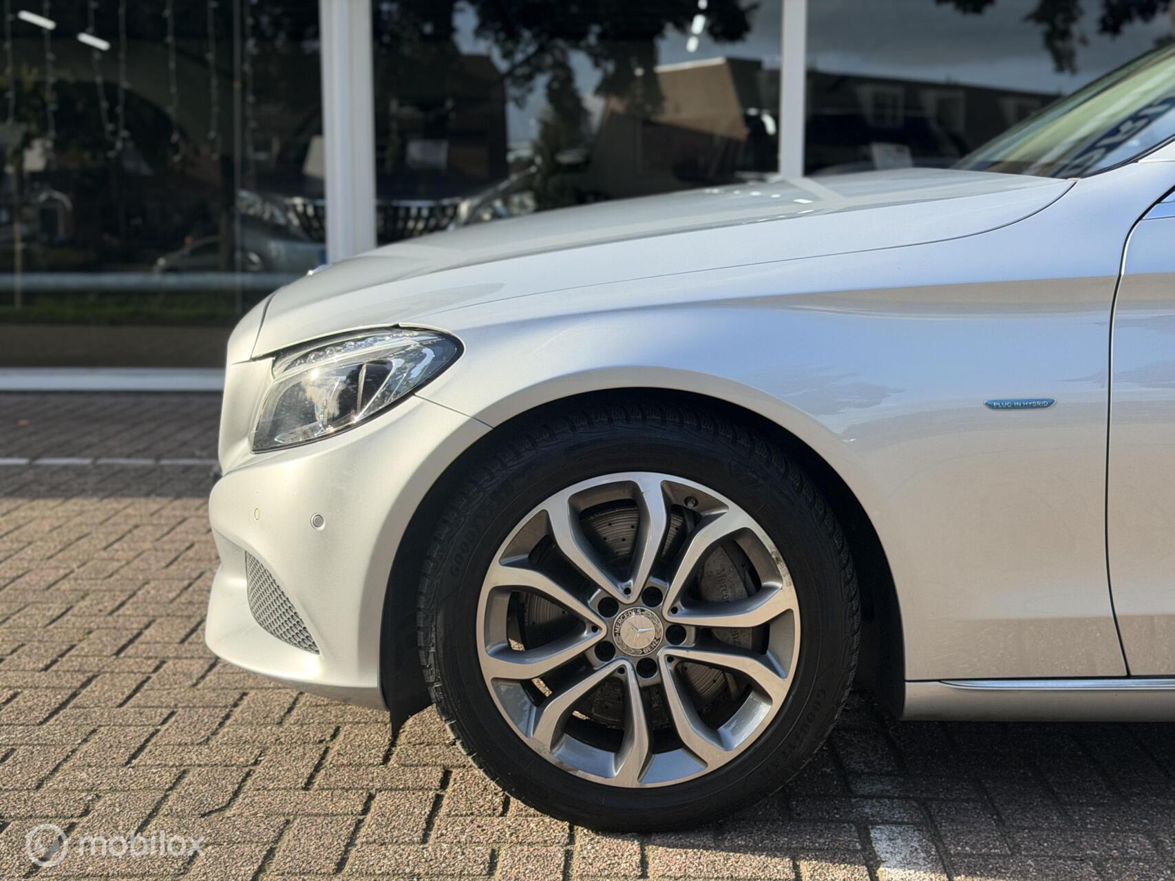 Foto van Mercedes-Benz C 350 E