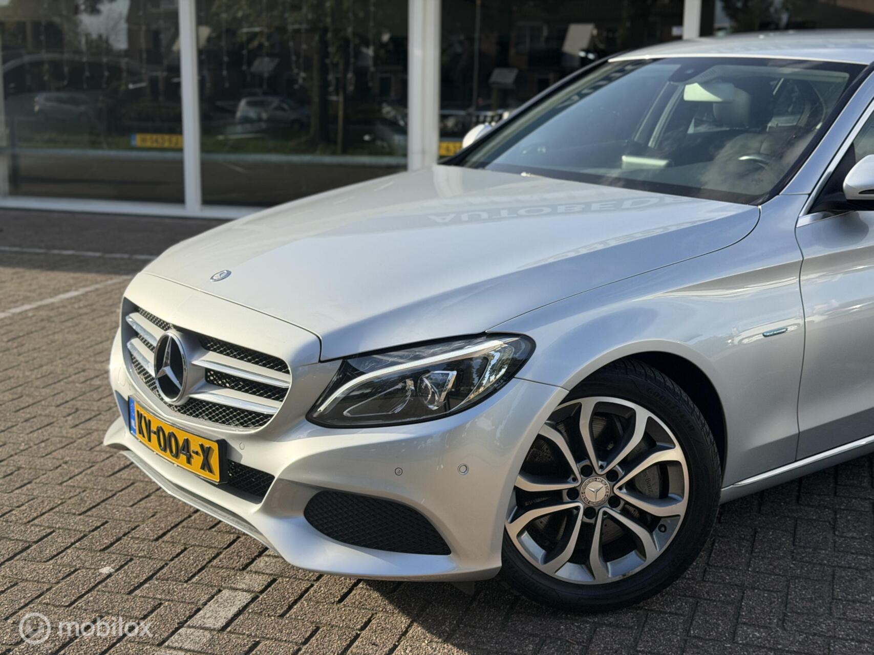 Foto van Mercedes-Benz C 350 E