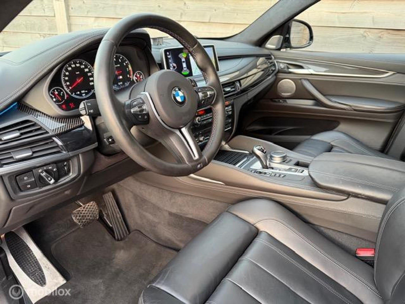 Foto van BMW X6 M