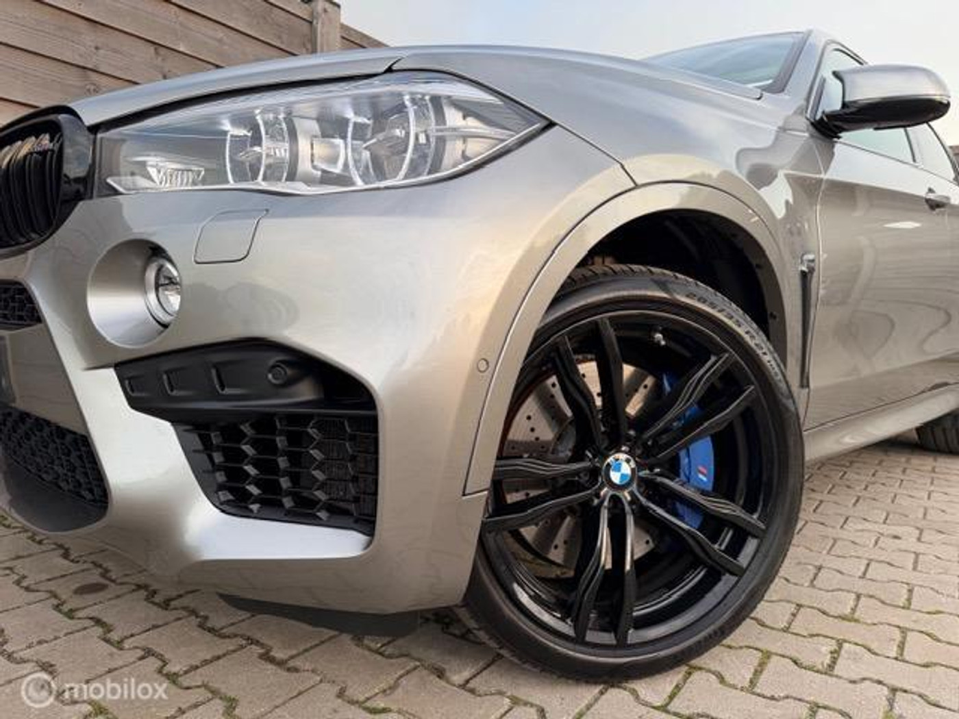 Foto van BMW X6 M