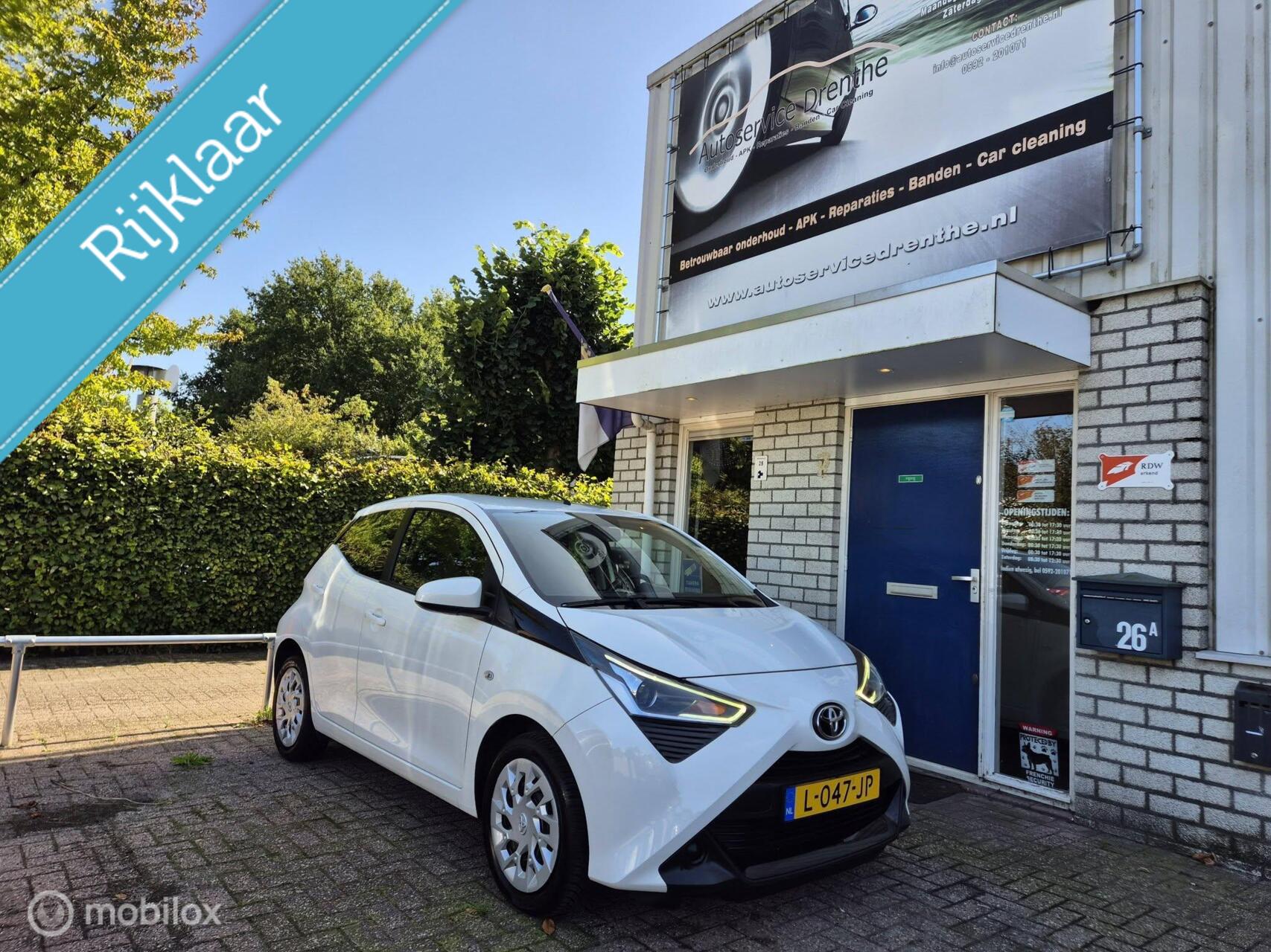 Toyota Toyota Aygo 1.0 VVT-i 5drs Carplay/Camera/Cruise/Airco/LED! 2021 - voorkant