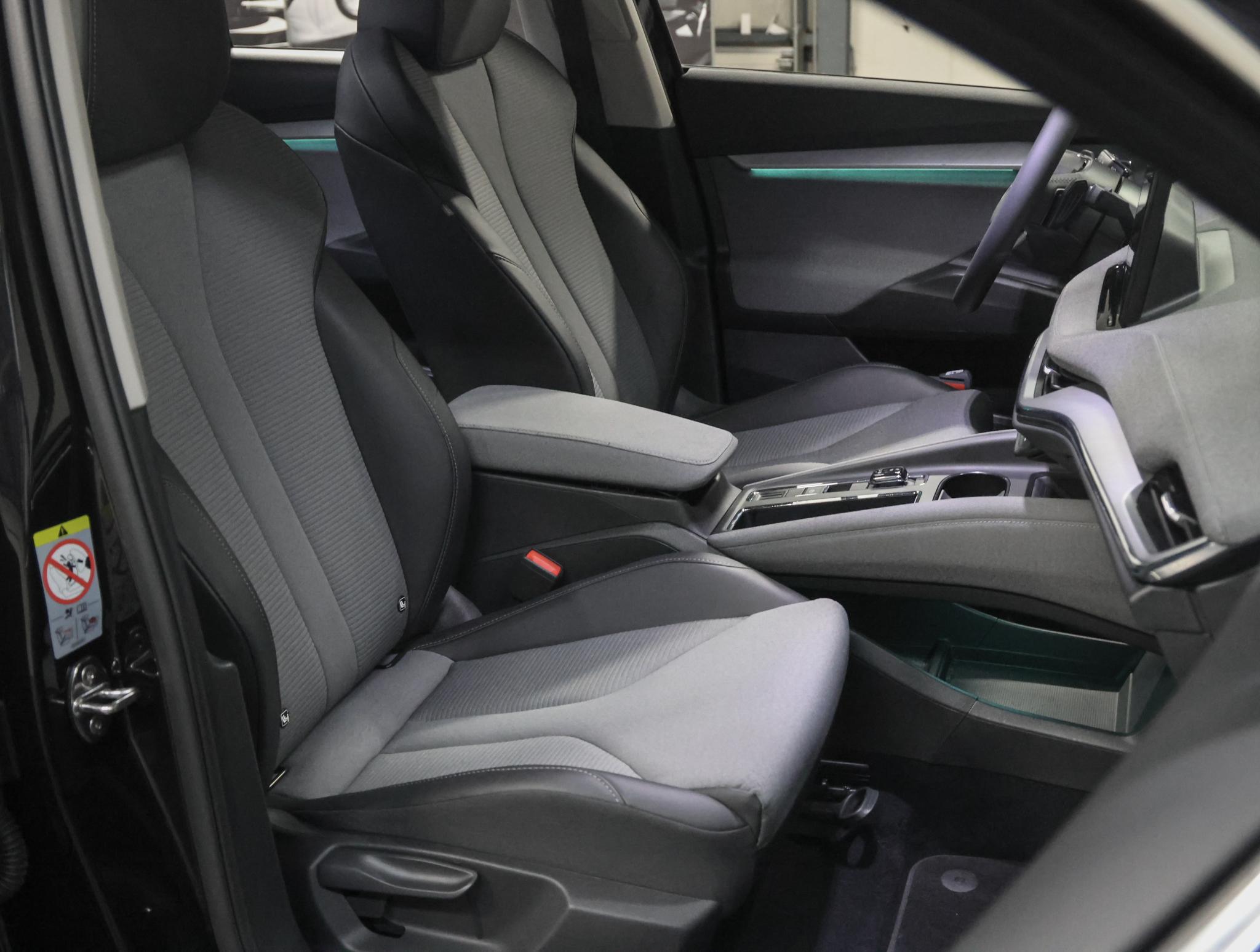 Foto van Skoda Enyaq 80