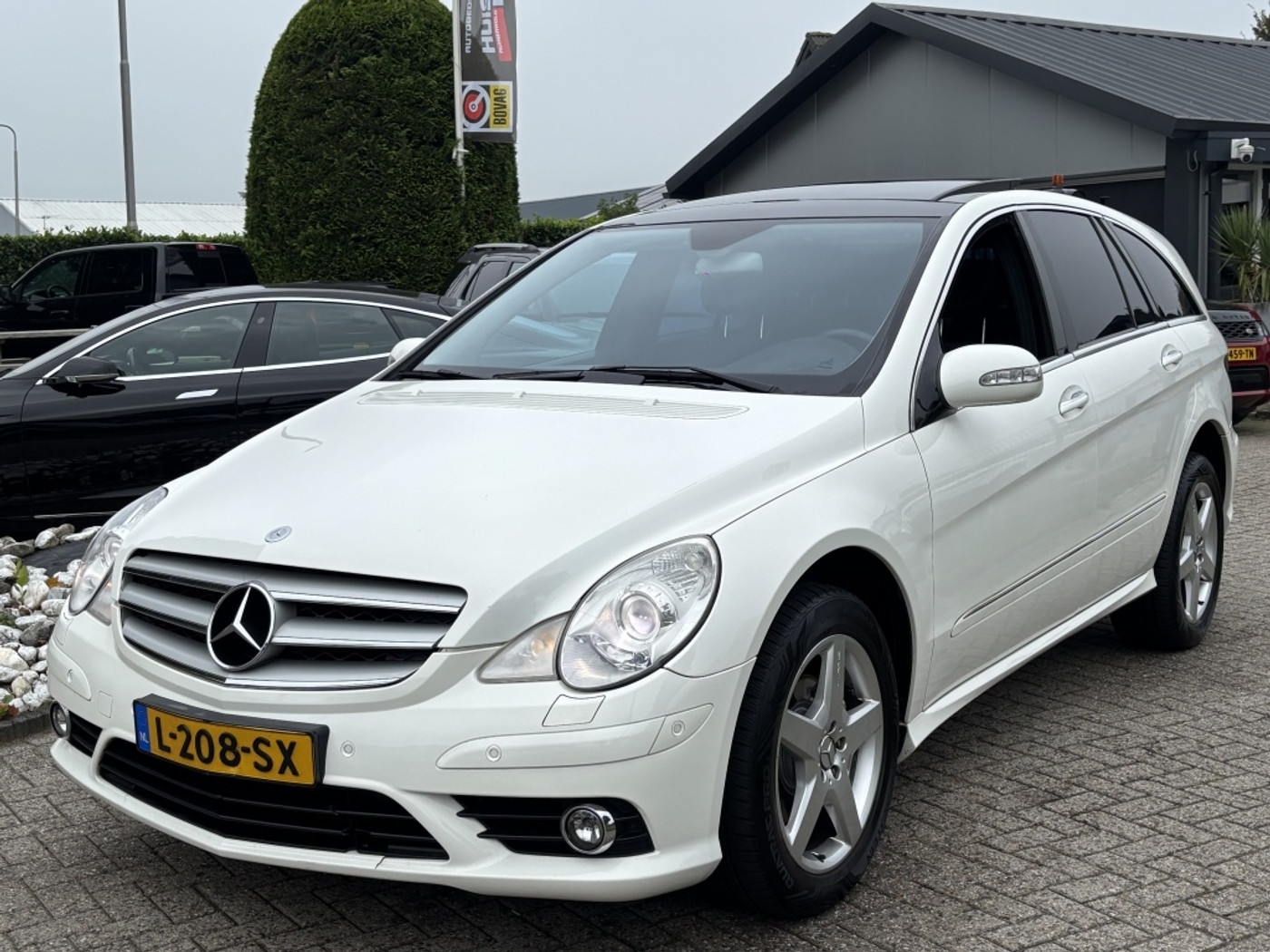 Mercedes-Benz R 500 4Matic 500 4-Matic 2006 - voorkant