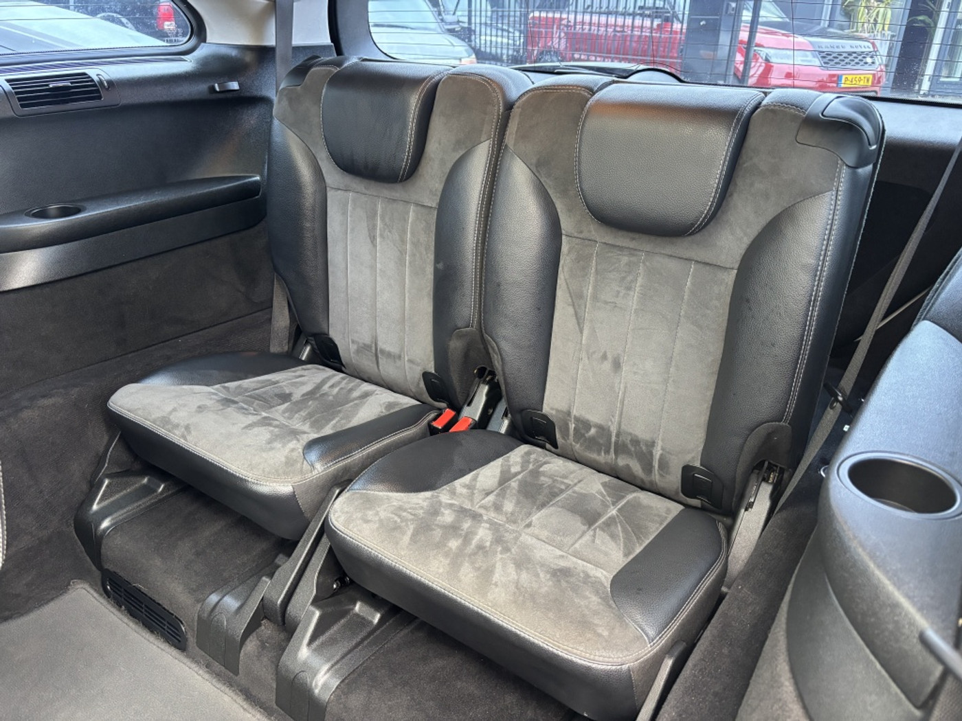 Foto van Mercedes-Benz R 500 4Matic