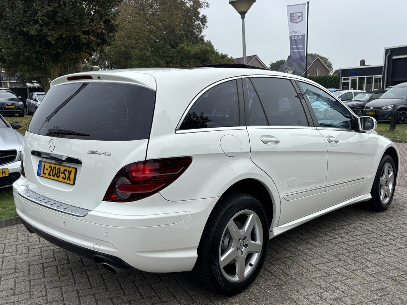 Foto van Mercedes-Benz R 500 4Matic
