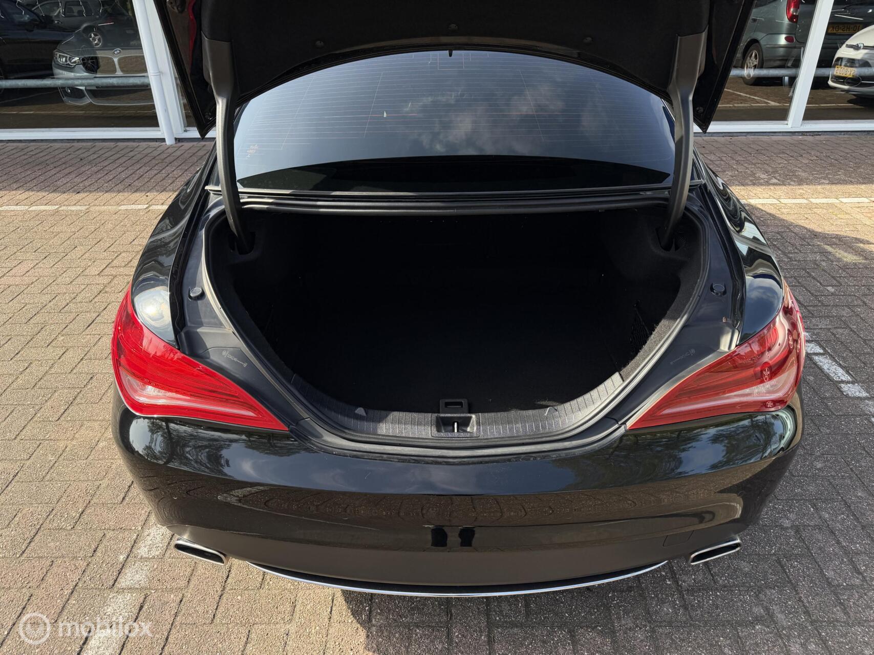 Foto van Mercedes-Benz Cla 180