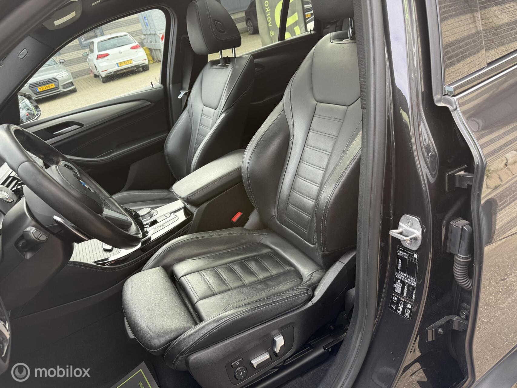 Foto van BMW X4 M40i