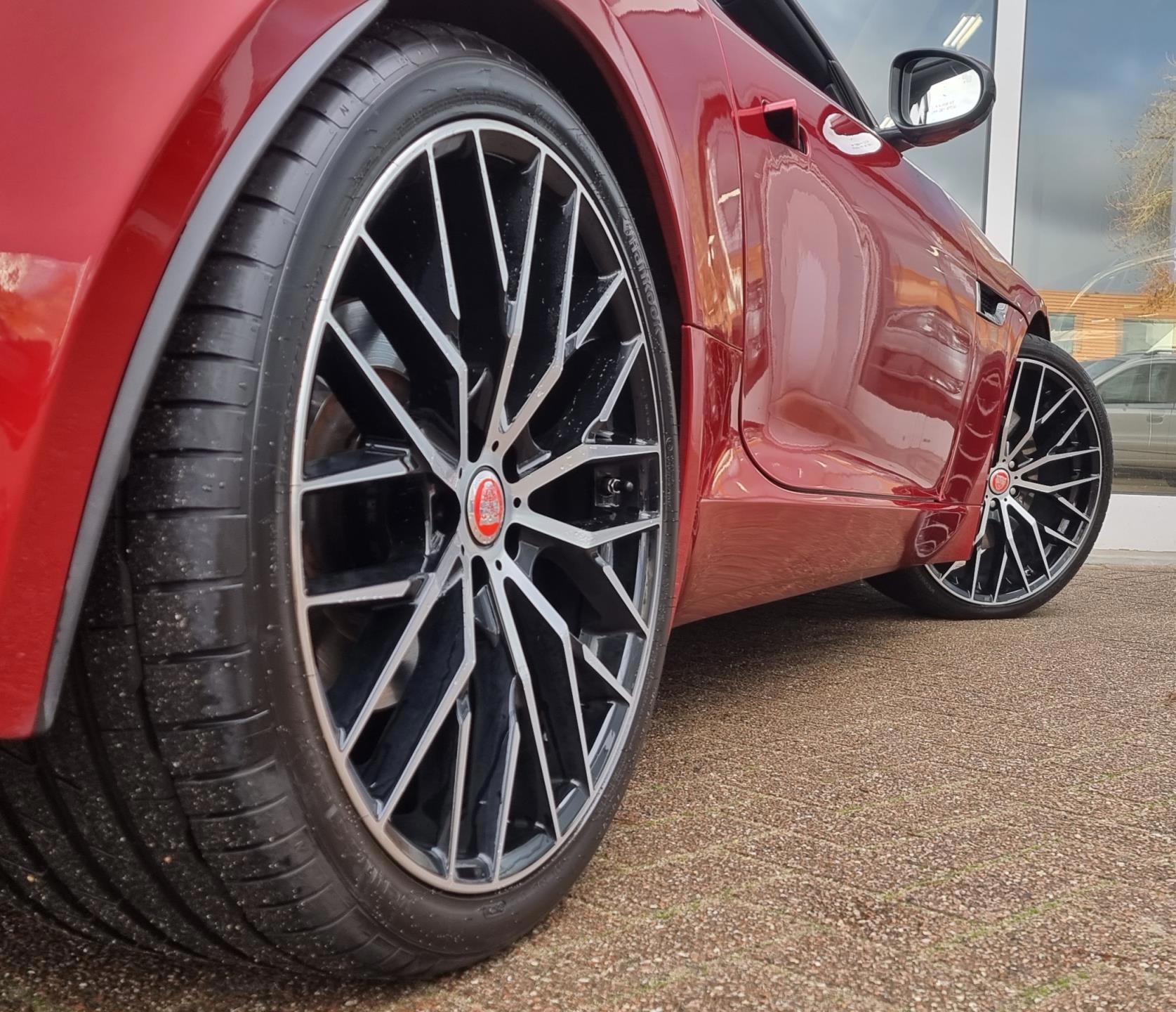 Foto van Jaguar F-type