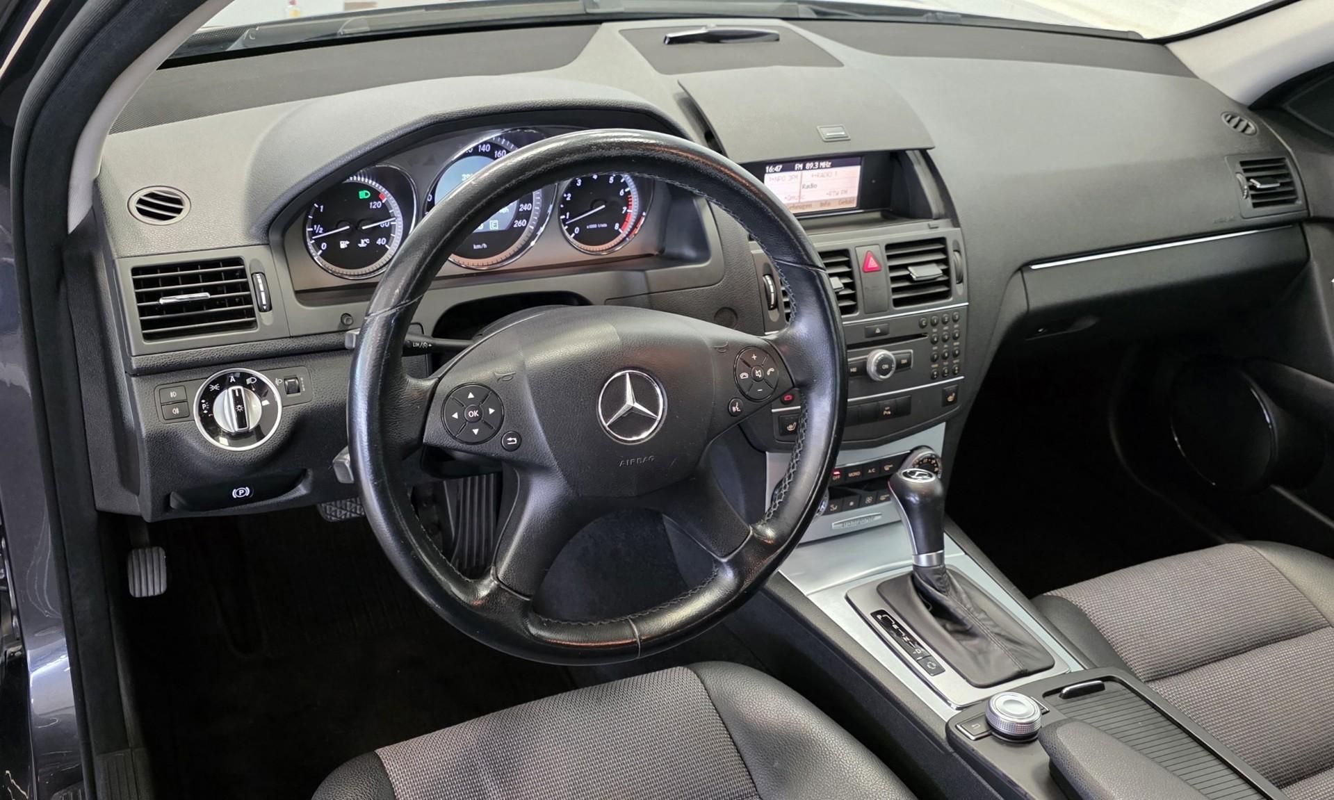 Foto van Mercedes-Benz C 180 Cgi