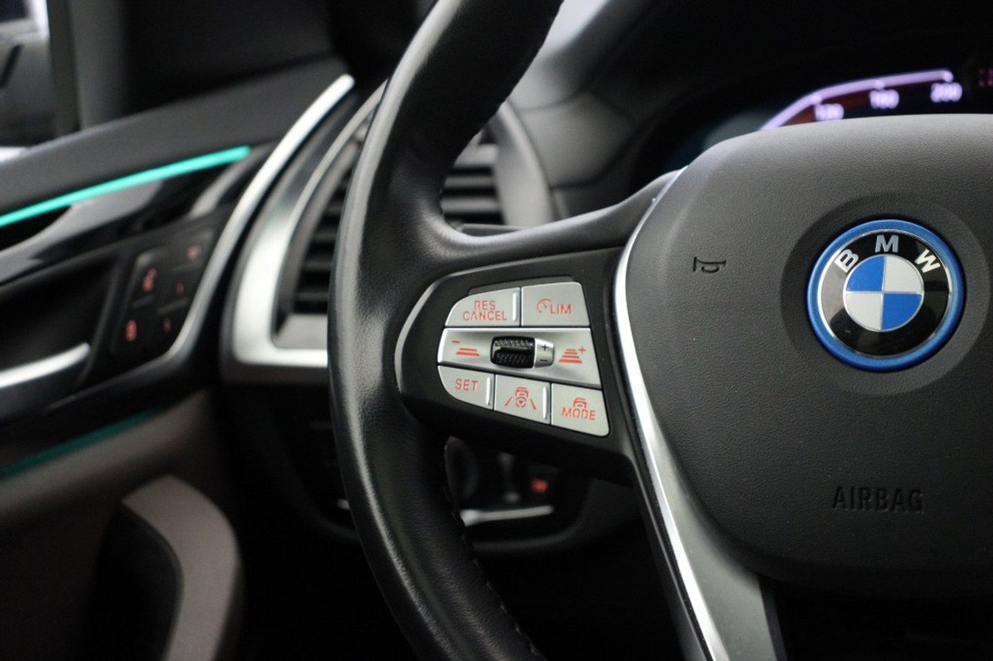 Foto van BMW Ix3