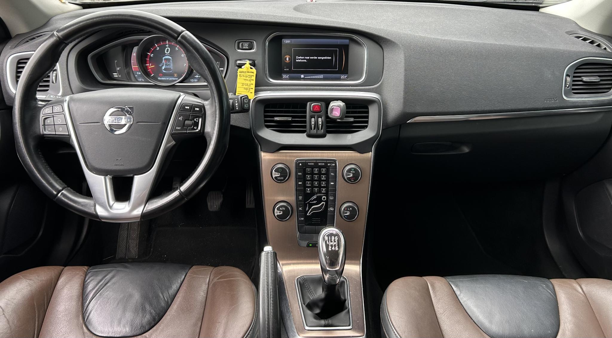 Foto van Volvo V40 Cross Country