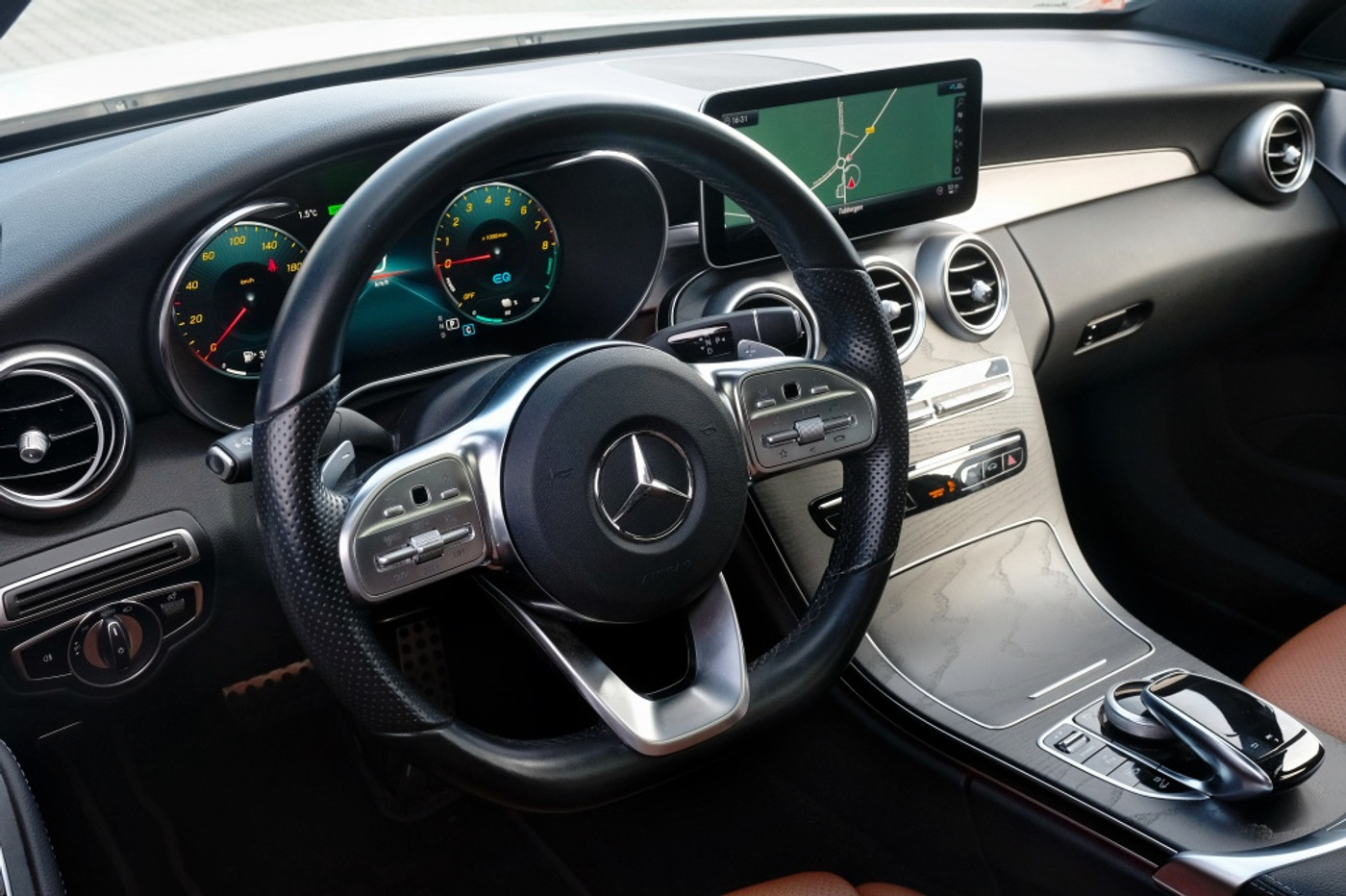 Foto van Mercedes-Benz C 300 E