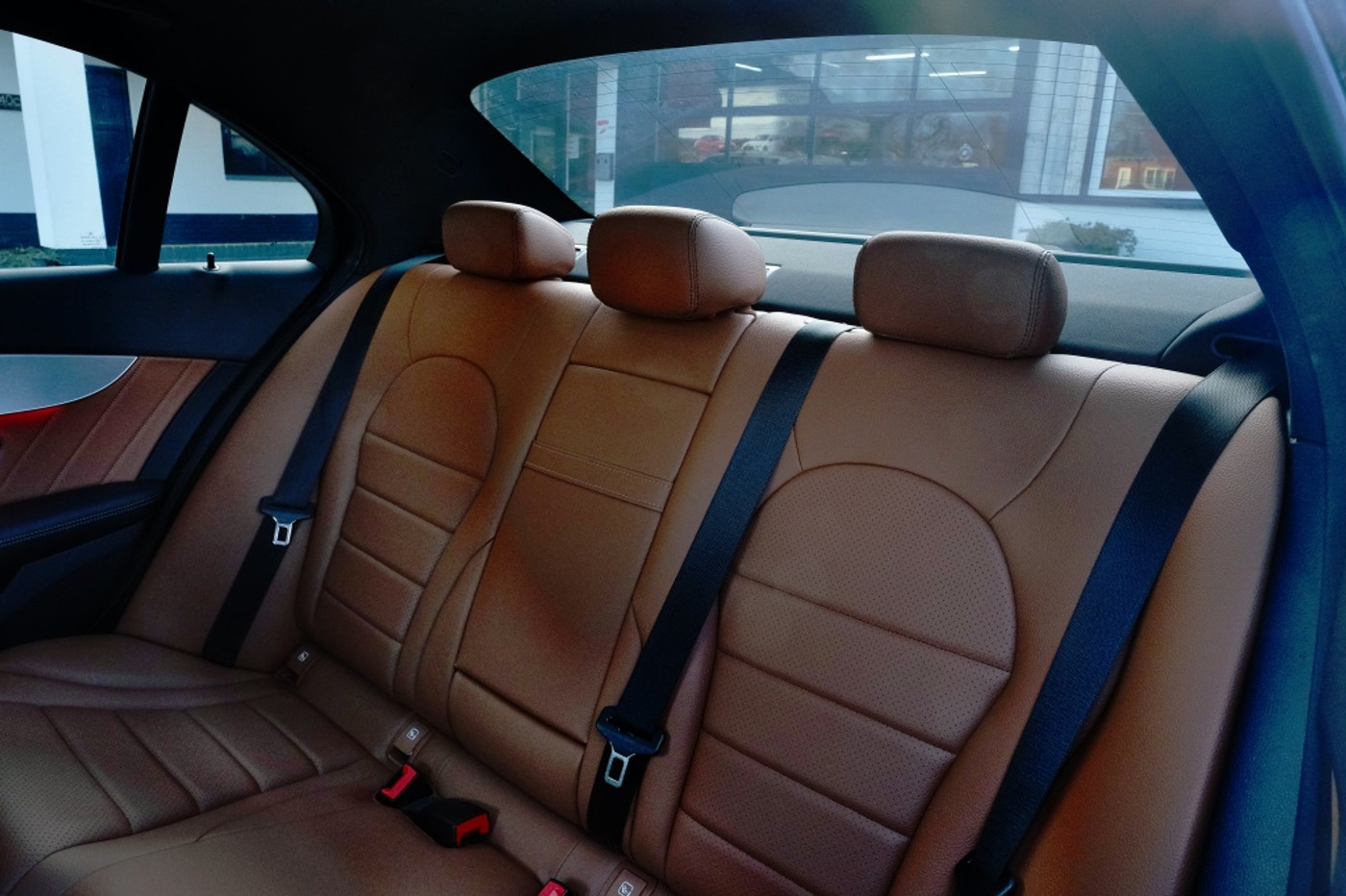 Foto van Mercedes-Benz C 300 E