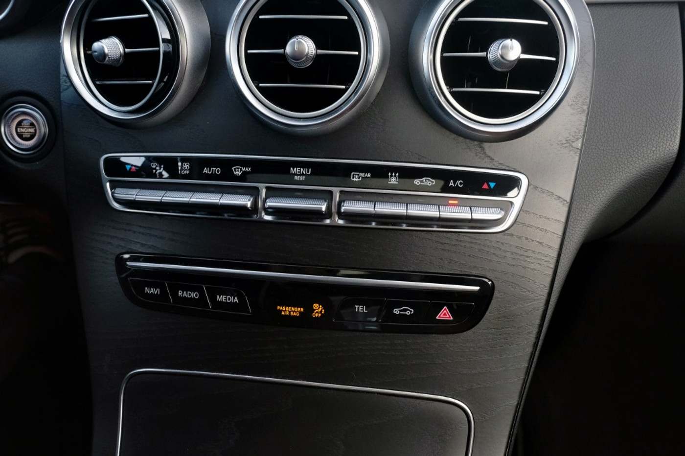 Foto van Mercedes-Benz C 300 E