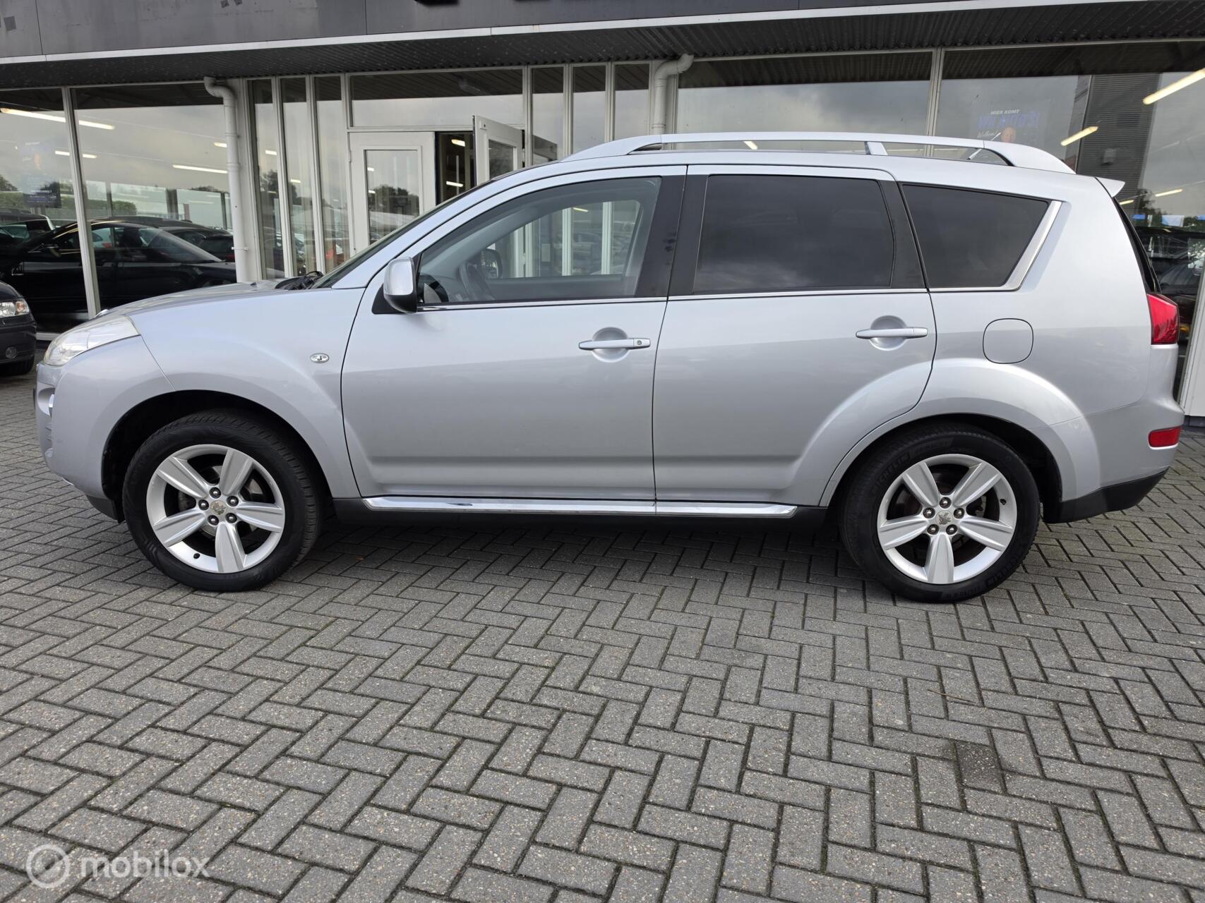 Foto van Peugeot 4007