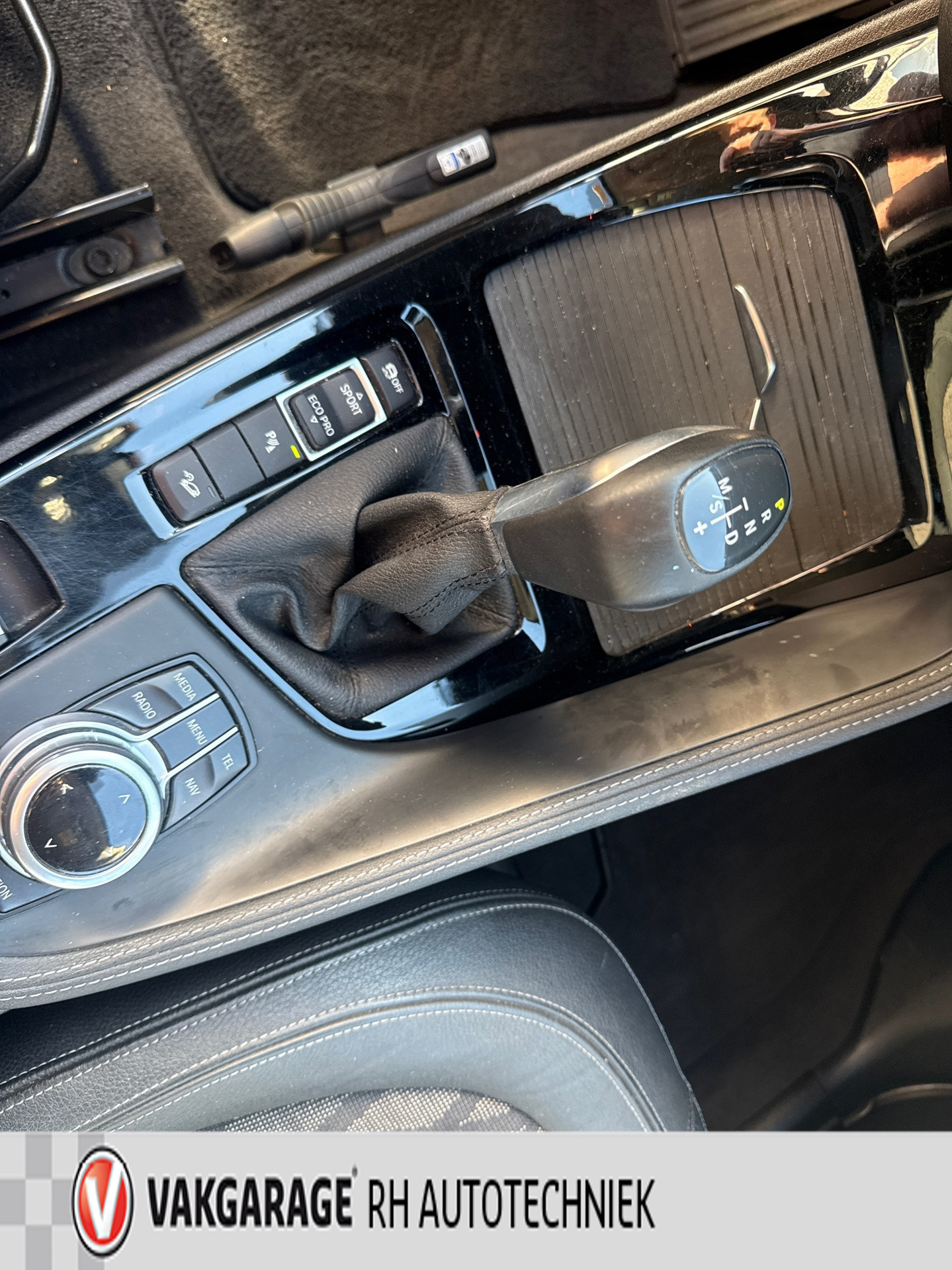 Foto van BMW X1 Xdrive20i