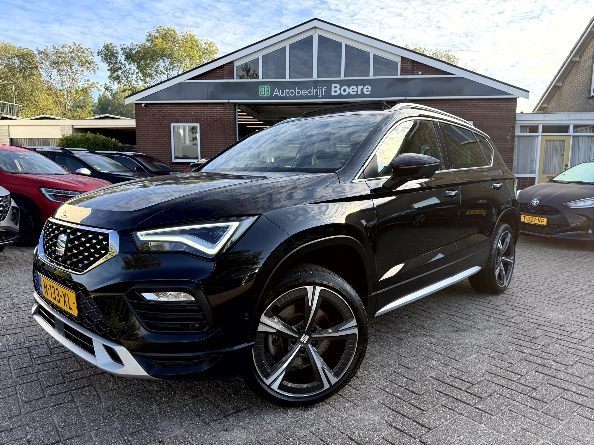 Seat Seat Ateca 1.5 TSI Xperience Business Intense 2022 - voorkant