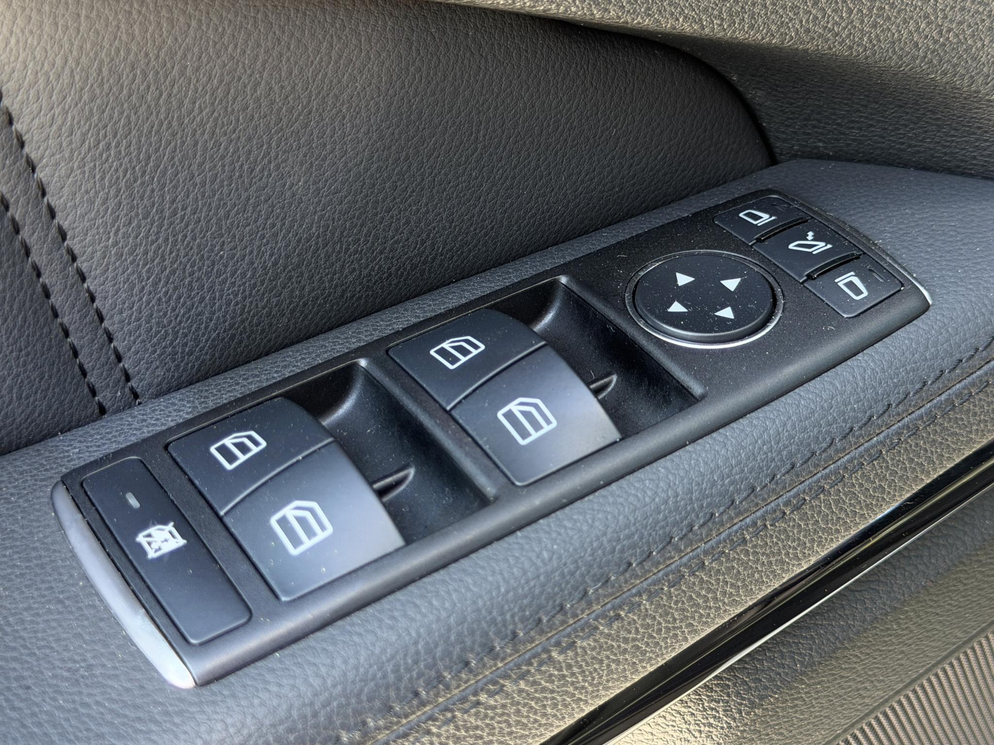 Foto van Mercedes-Benz E 63 AMG